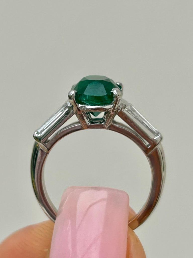 Wonderful Platinum Emerald Ring with Baguette Diamond Shoulders - 3