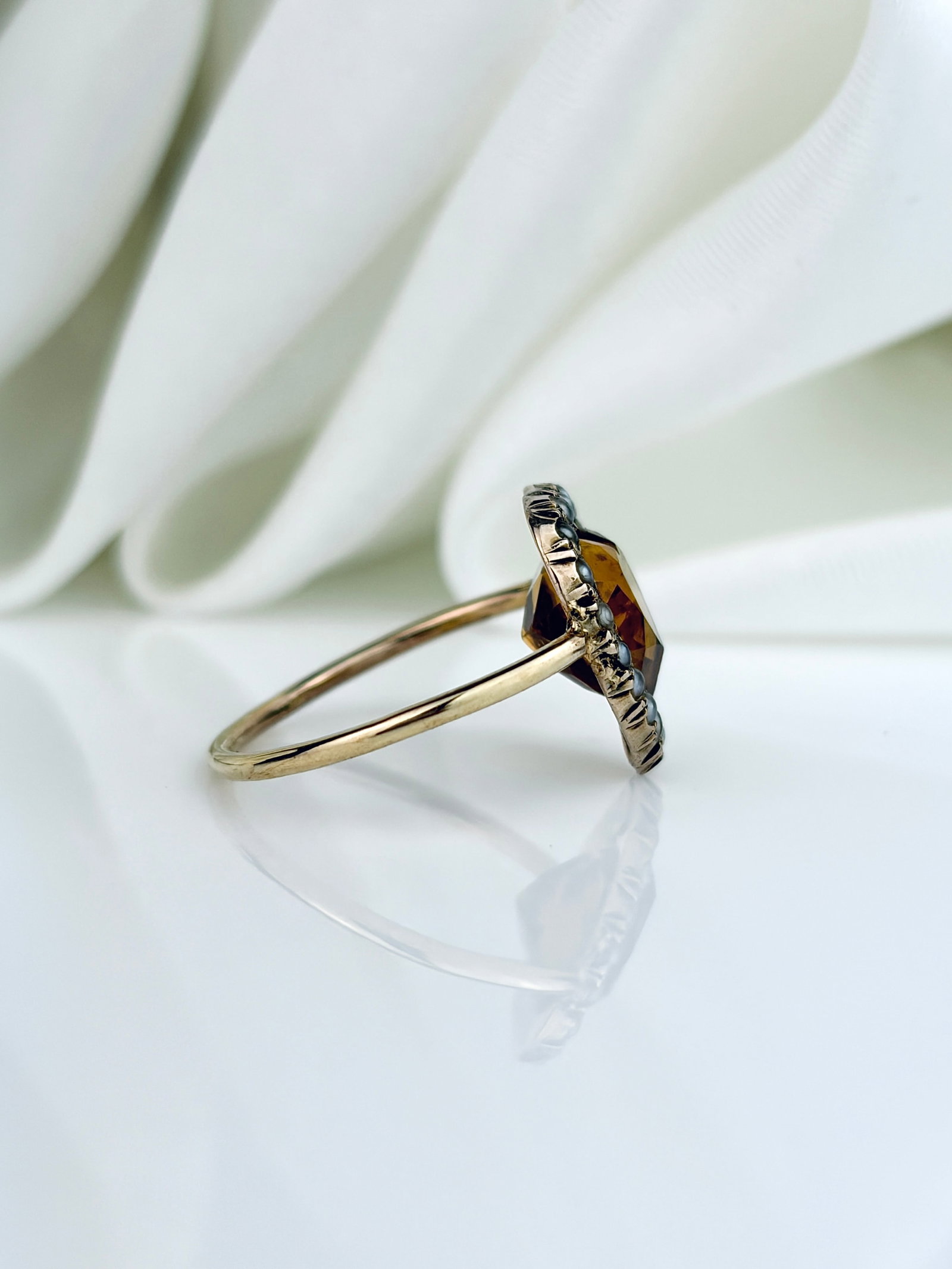 Sweet Antique Citrine and Pearl Heart Halo Ring in 9ct Gold - 2
