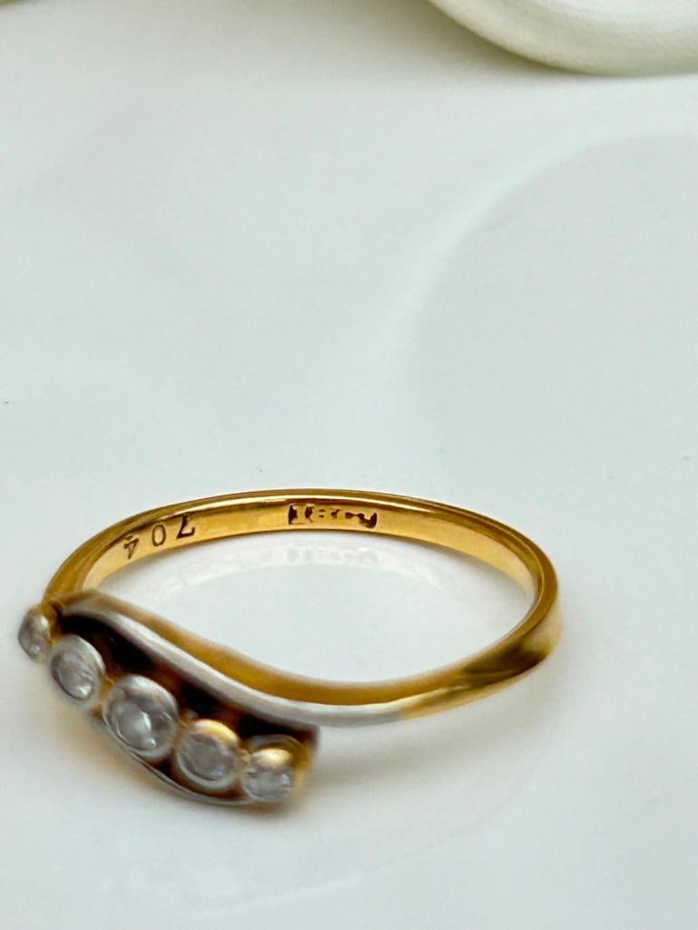 Antique 18ct Gold Diamond 5 Stone Twist Ring - 5