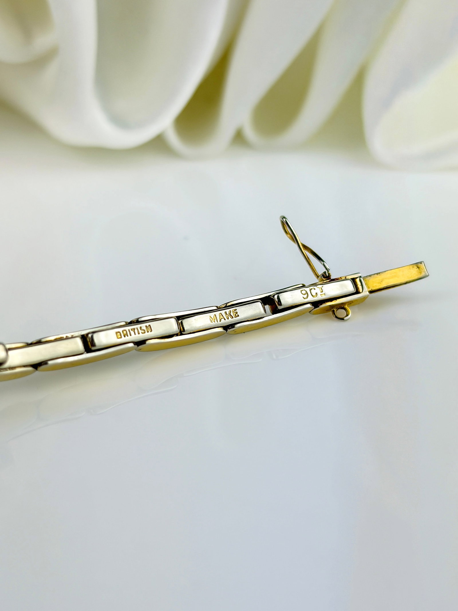 Antique Art Deco Era Sapphire And Diamond Yellow Gold Bracelet - 7
