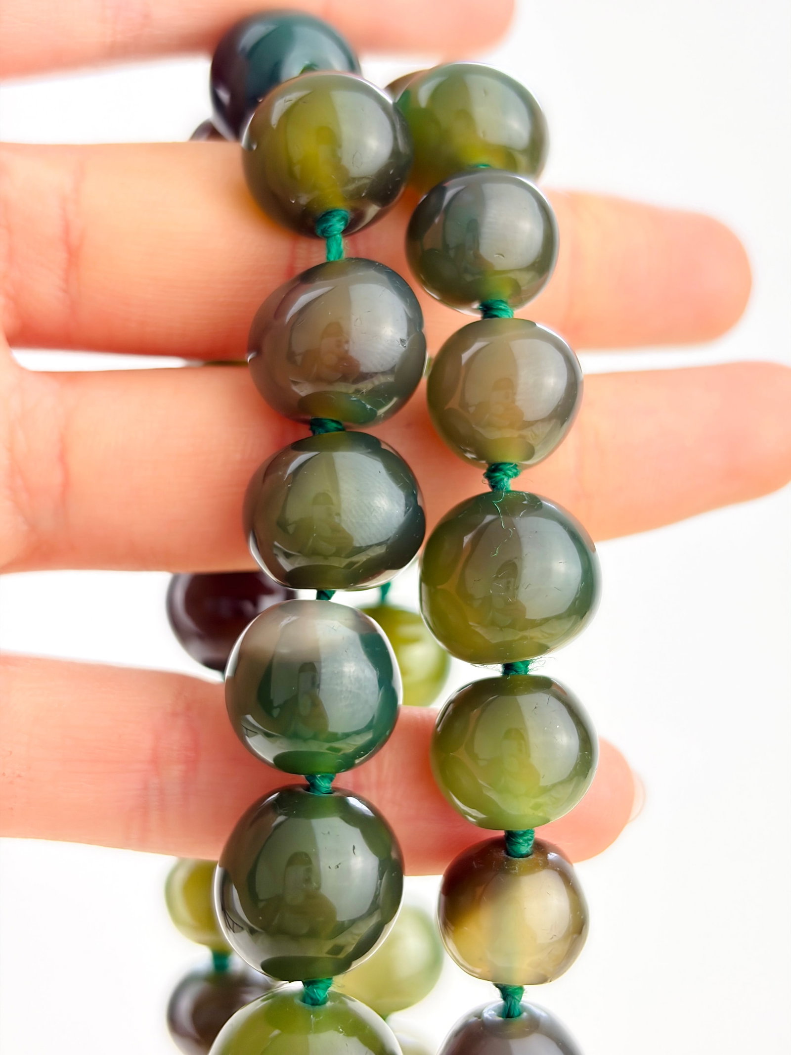 GREEN AGATE BEADED NECKLACE - 3