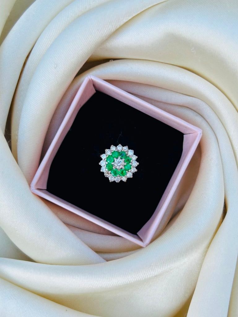 *Vintage 18 Carat White Gold Demantoid Garnet and Diamond Cluster Ring - 5