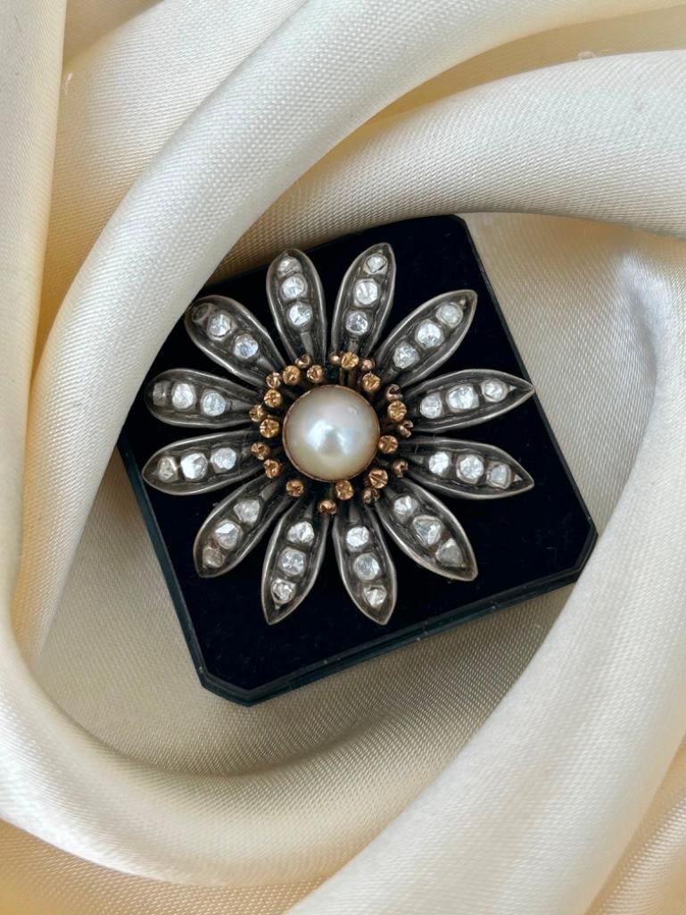 Antique Diamond and Pearl Large Flower Brooch - 4