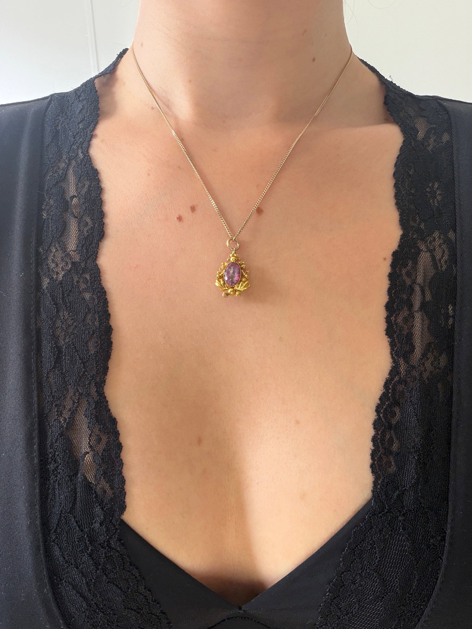 Antique Georgian Era Pink Spinel Pendant in Gold - 5
