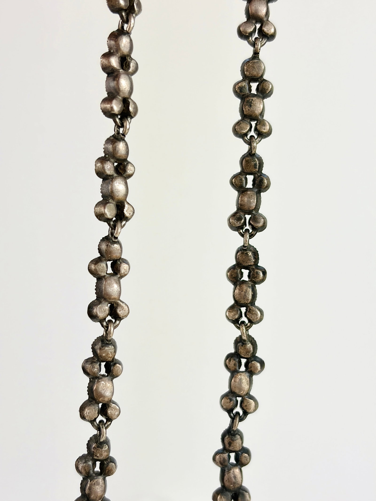 LATE GEORGIAN SILVER MULTI-COLOURED NECKLACE - 6