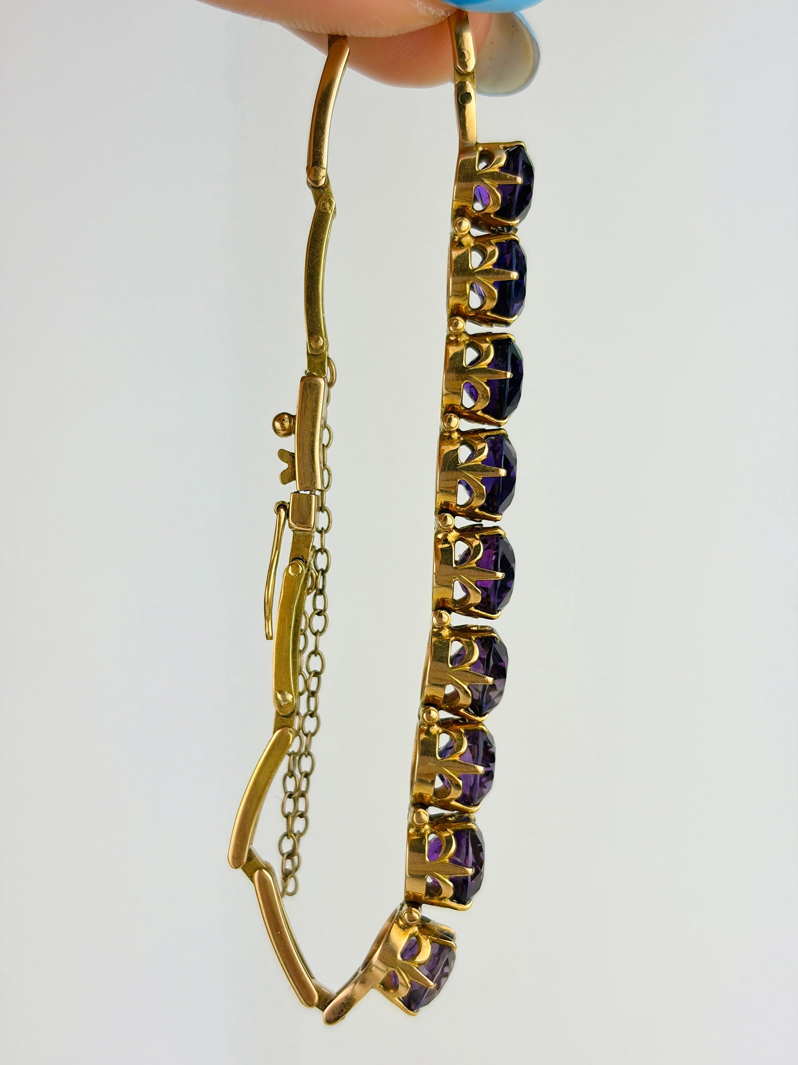 18ct Yellow Gold Amethyst Line Bracelet - 2