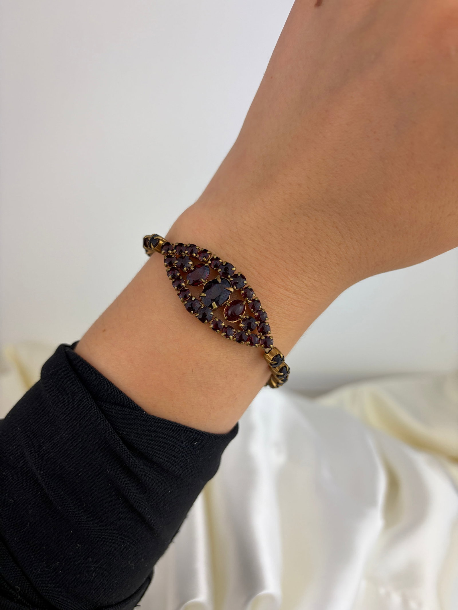 Garnet Bracelet - 5