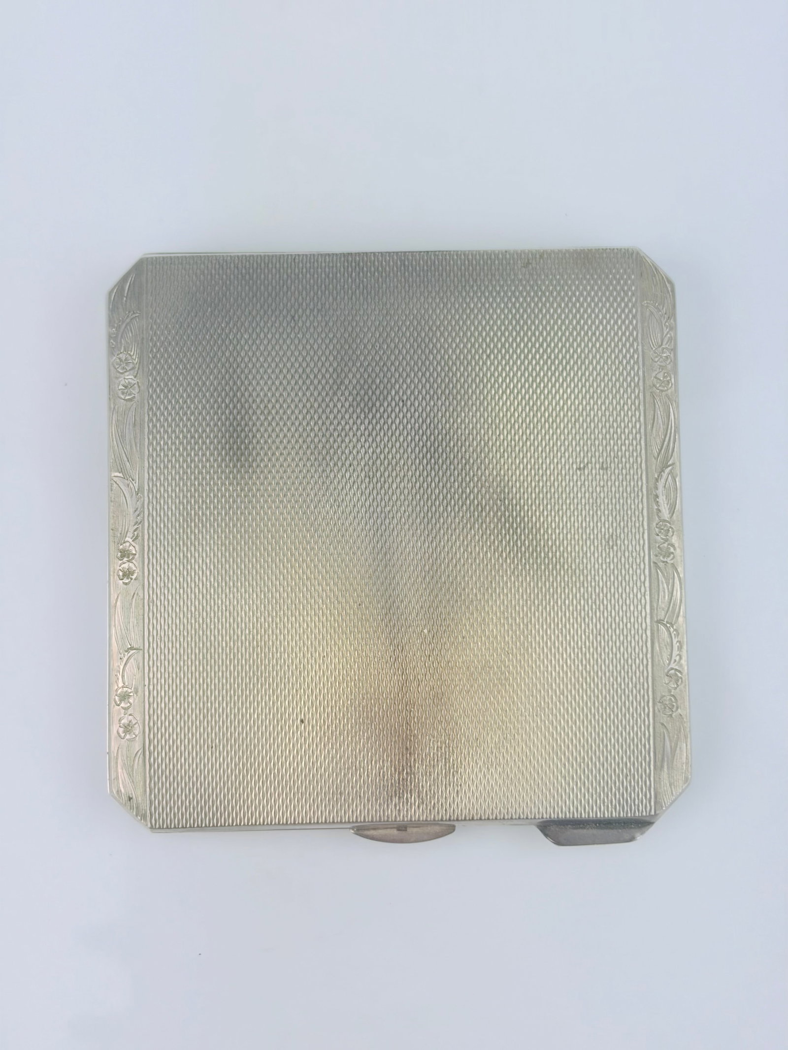 ANTIQUE SILVER ART DECO MAKEUP COMPACT - 2