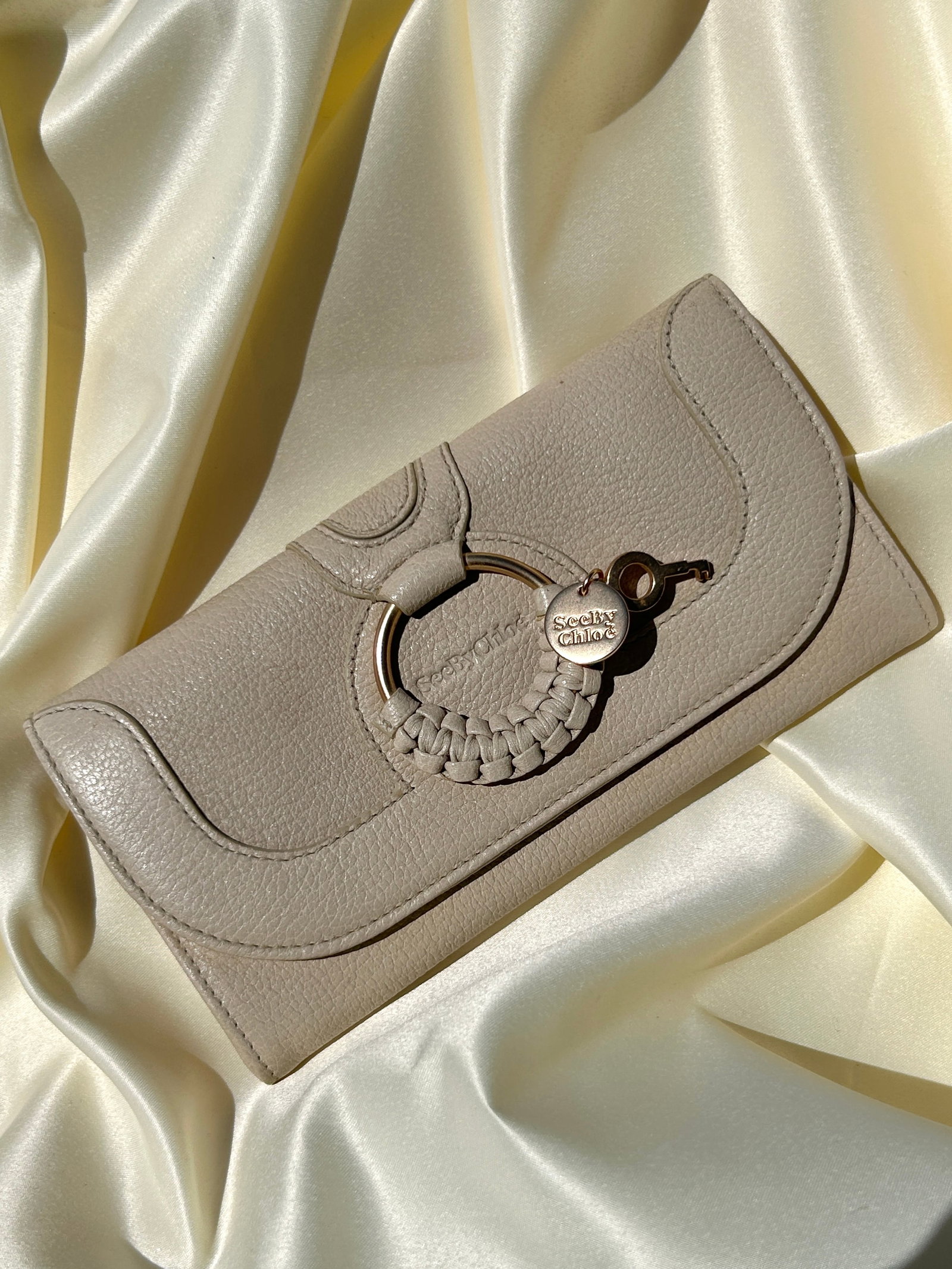 AUTHENTIC SEE BY CHLOE HANA LONG WALLET - BIEGE - 2