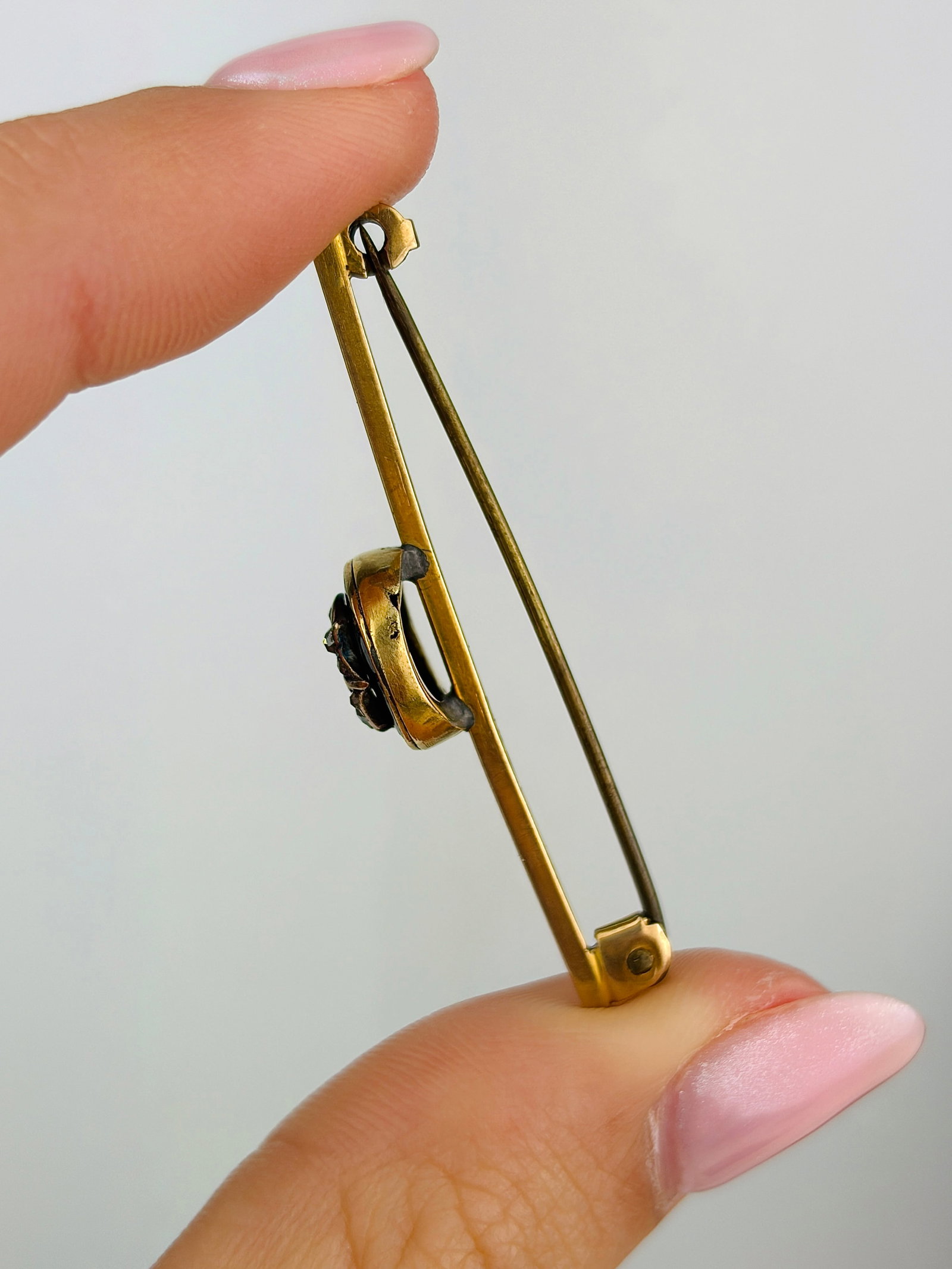 Antique Rose Cut Diamond Forget Me Not Black Enamel 9ct Gold Bar Brooch - 2