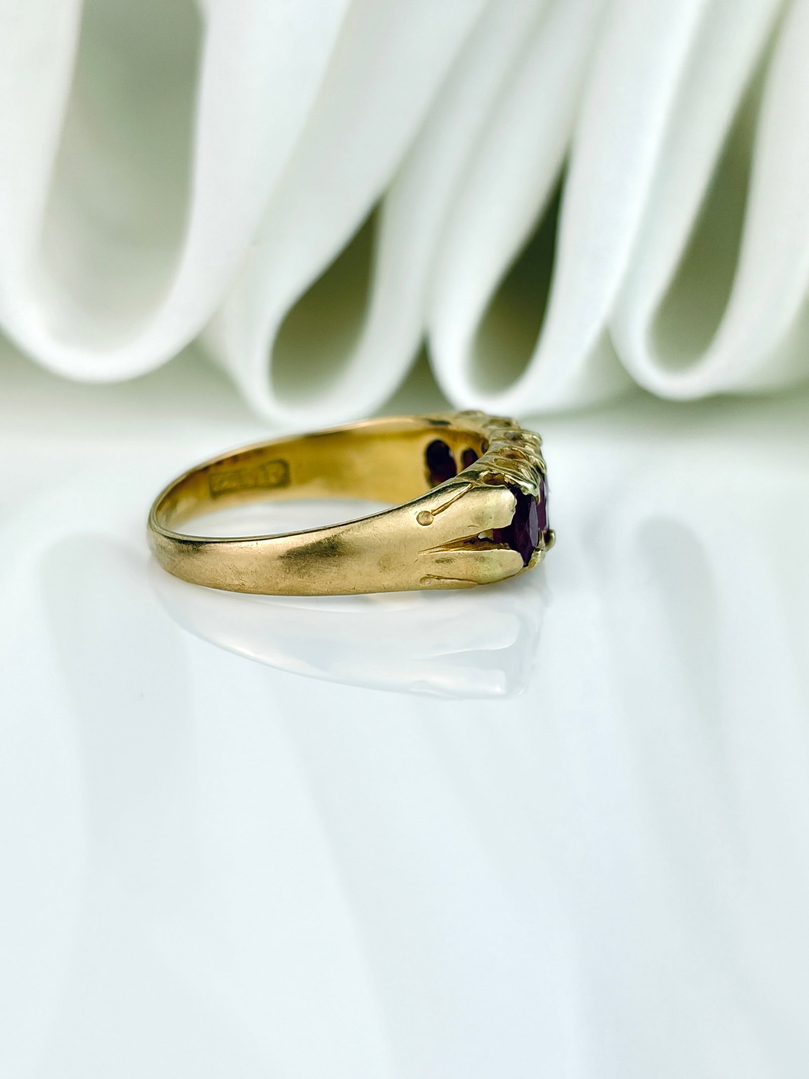 Antique Victorian 22ct Yellow Gold Ruby 5 Stone Ring - 2