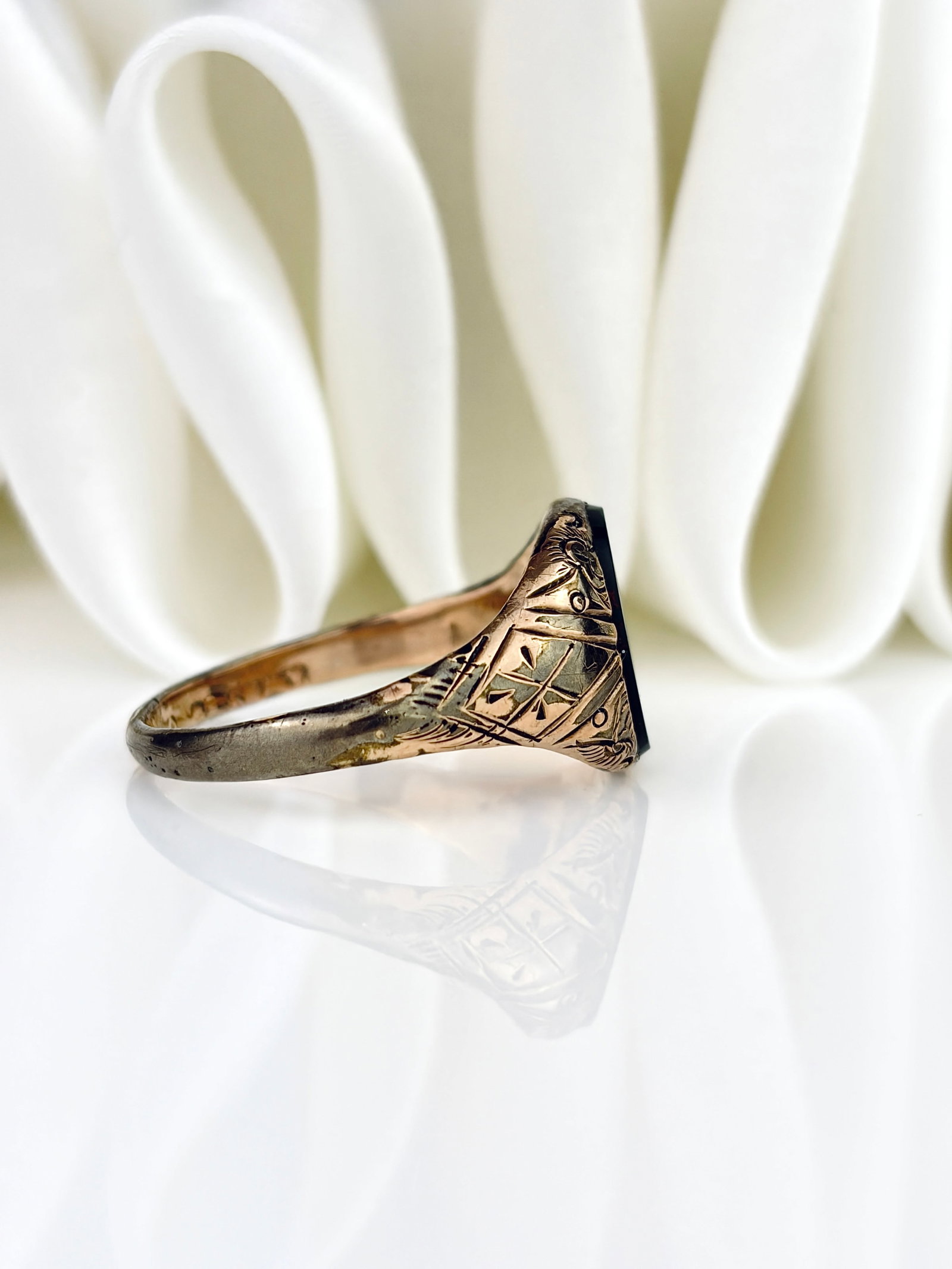 VINTAGE 9CT GOLD FILLED BLOODSTONE SIGNET RING - 2