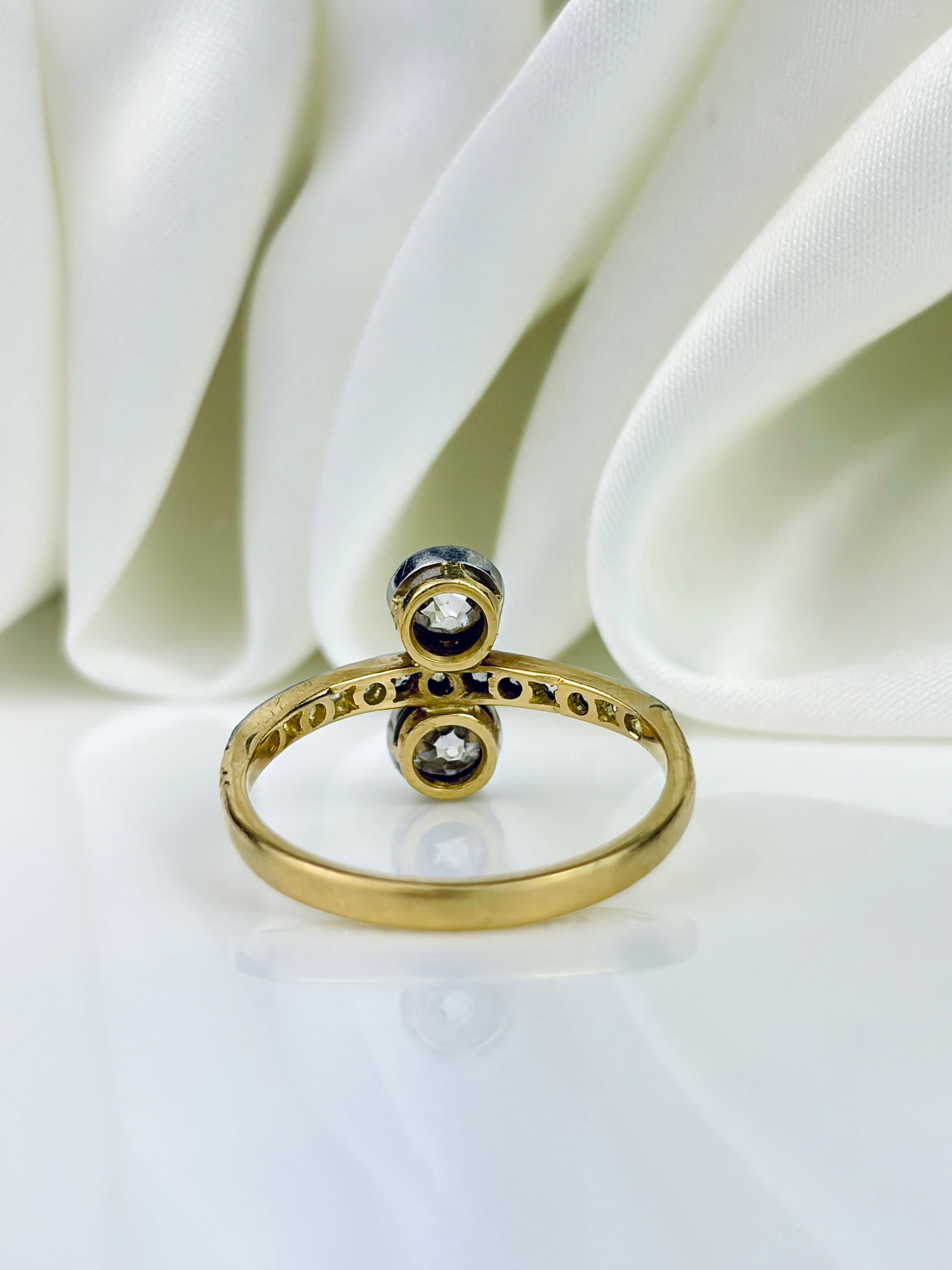 ANTIQUE ART DECO TWO STONE DIAMOND STACKED RING IN 18CT GOLD - 3