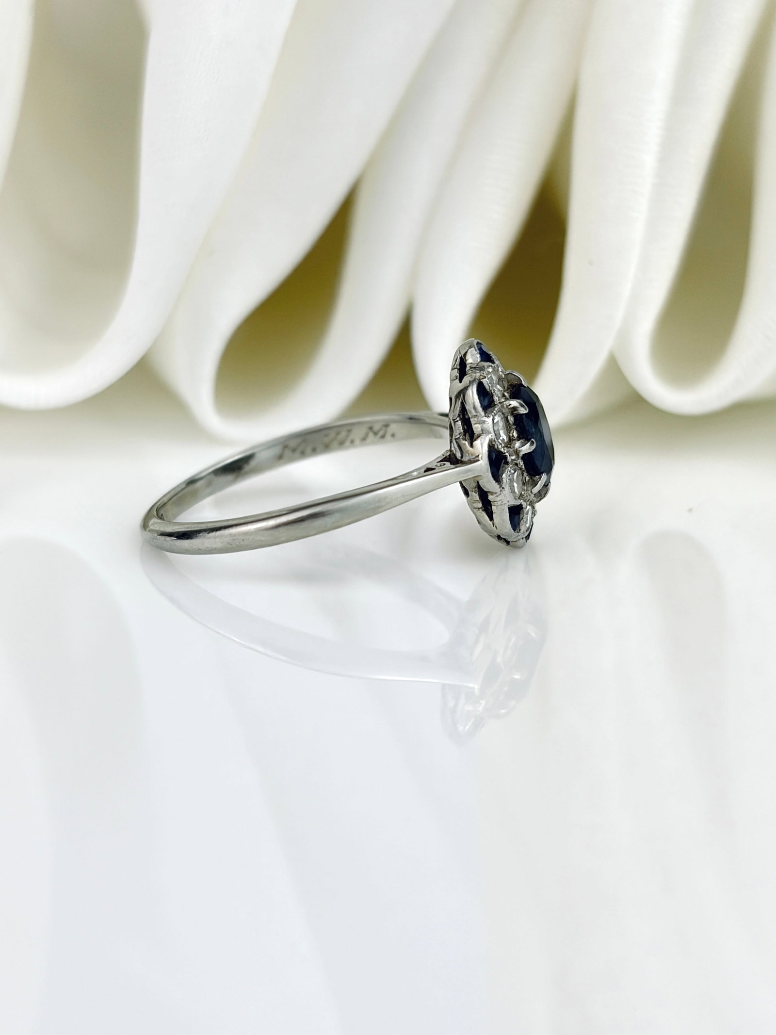 Stunning Art Deco Era 18ct White Gold and Platinum Sapphire and Diamond Flower Cluster Ring - 2