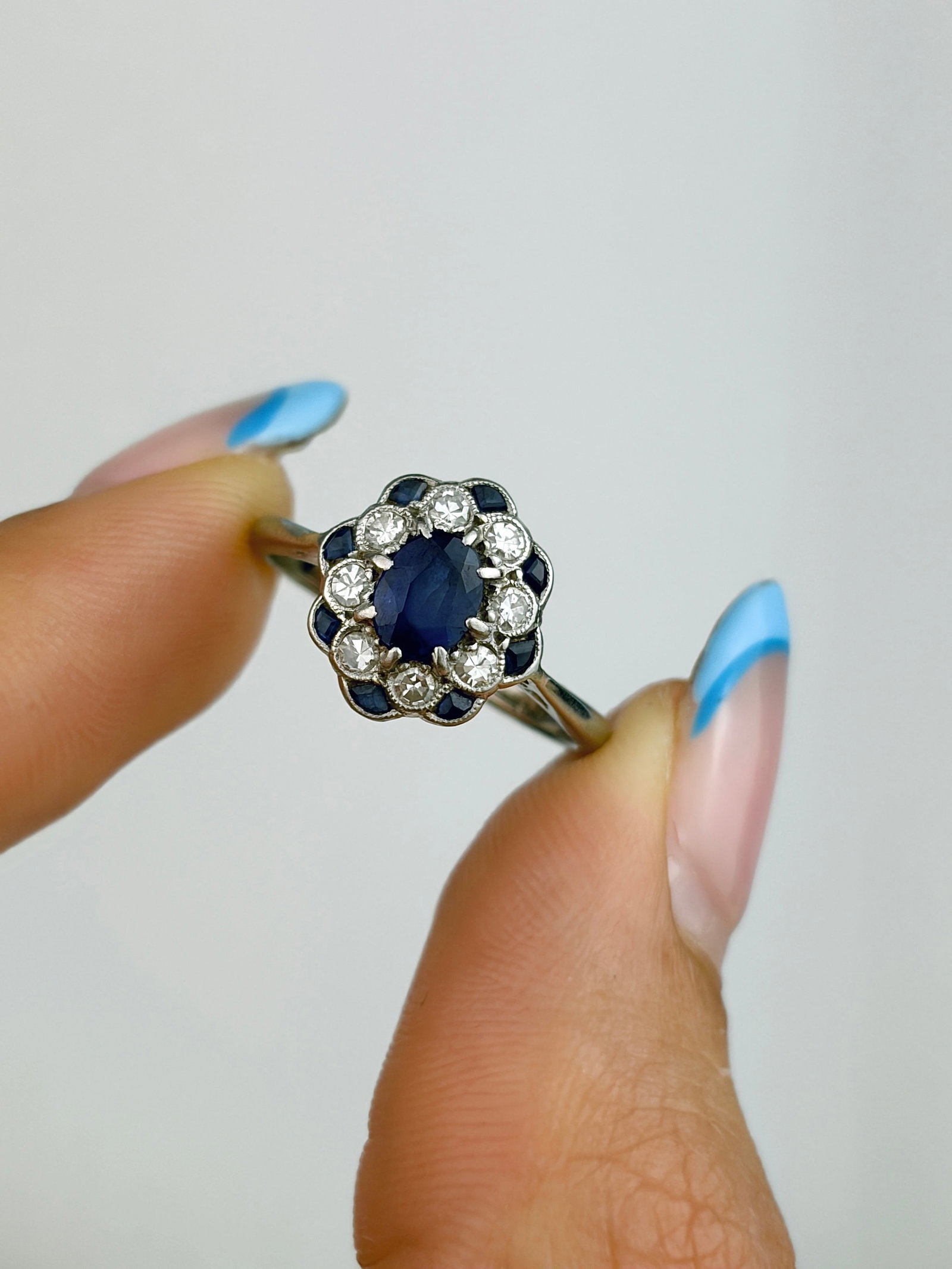 Stunning Art Deco Era 18ct White Gold and Platinum Sapphire and Diamond Flower Cluster Ring - 6
