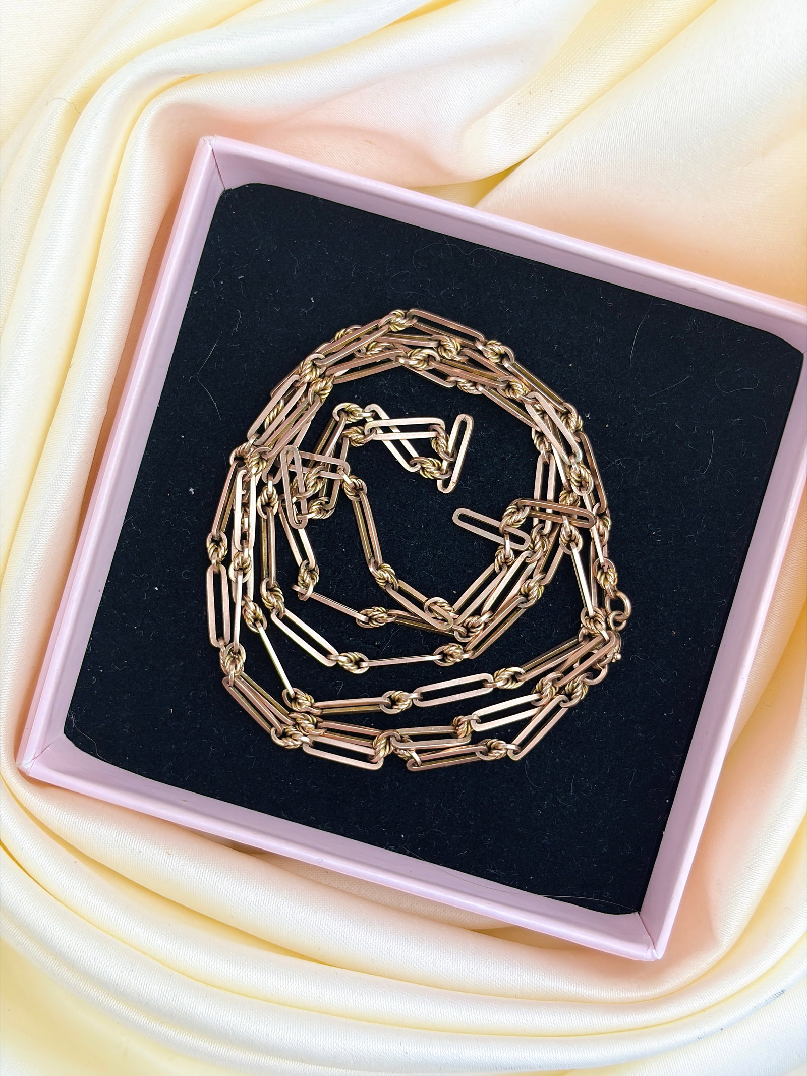 Antique 9ct Gold Trombone and Knot Link Necklace - 7