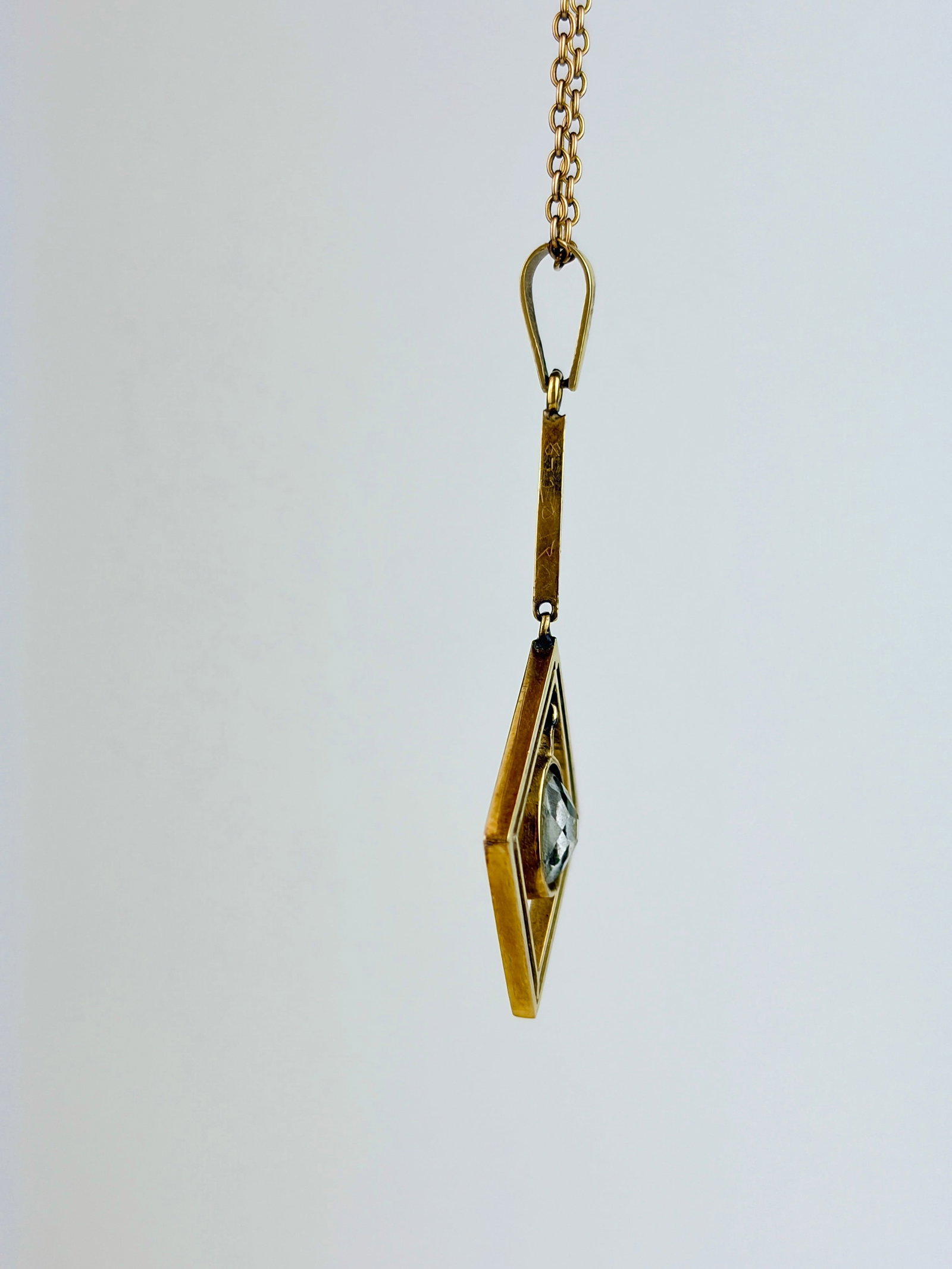 Antique 9ct Gold Aquamarine Pendant on 9ct Chain with Barrel Clasp - 4