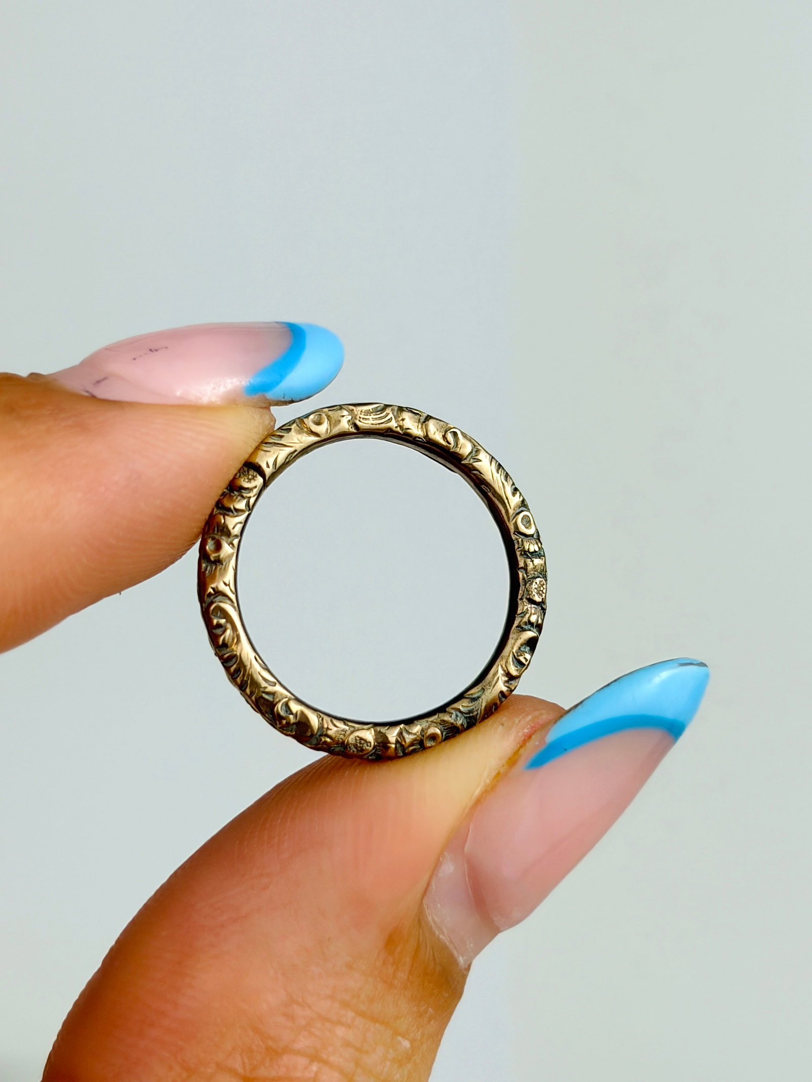 Antique Georgian 9ct Gold Engraved Split Ring - 2