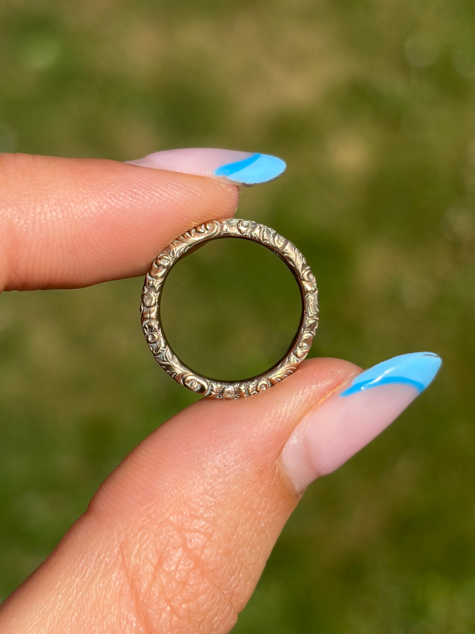 Antique Georgian 9ct Gold Engraved Split Ring - 4