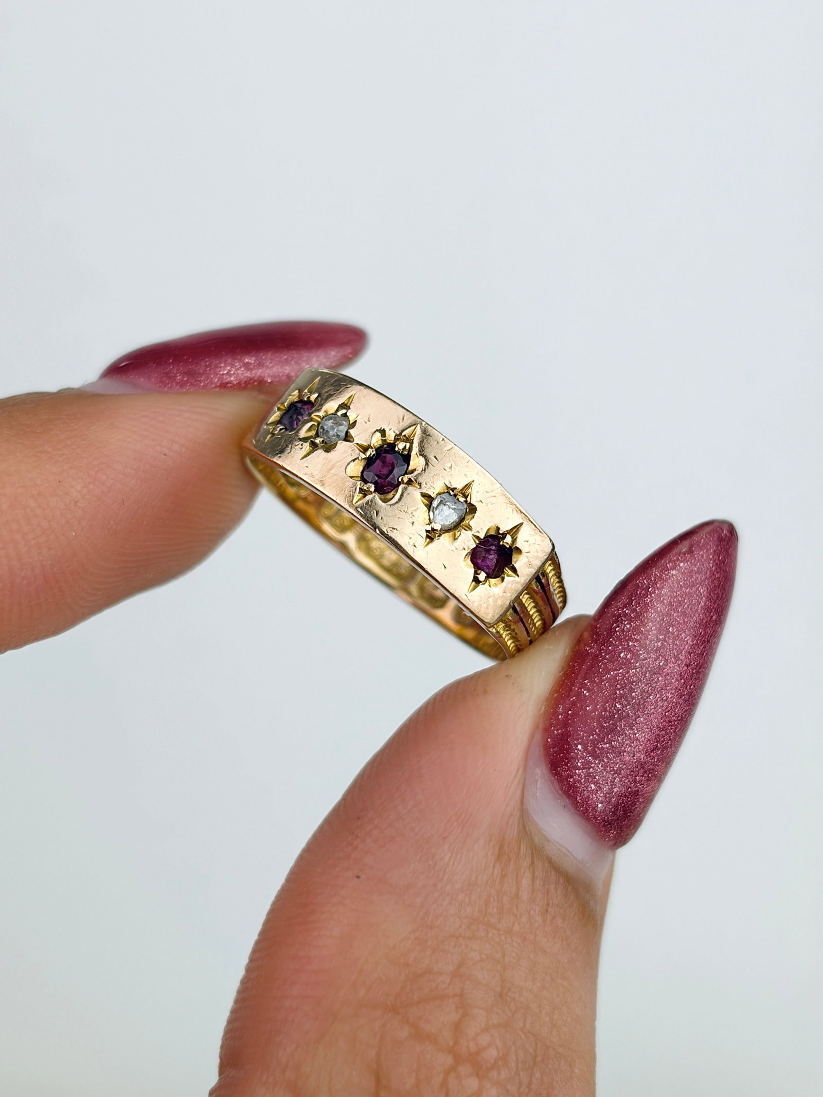 Antique c.1878 15ct Gold Ruby and Diamond 5 Stone Star Ring - 5