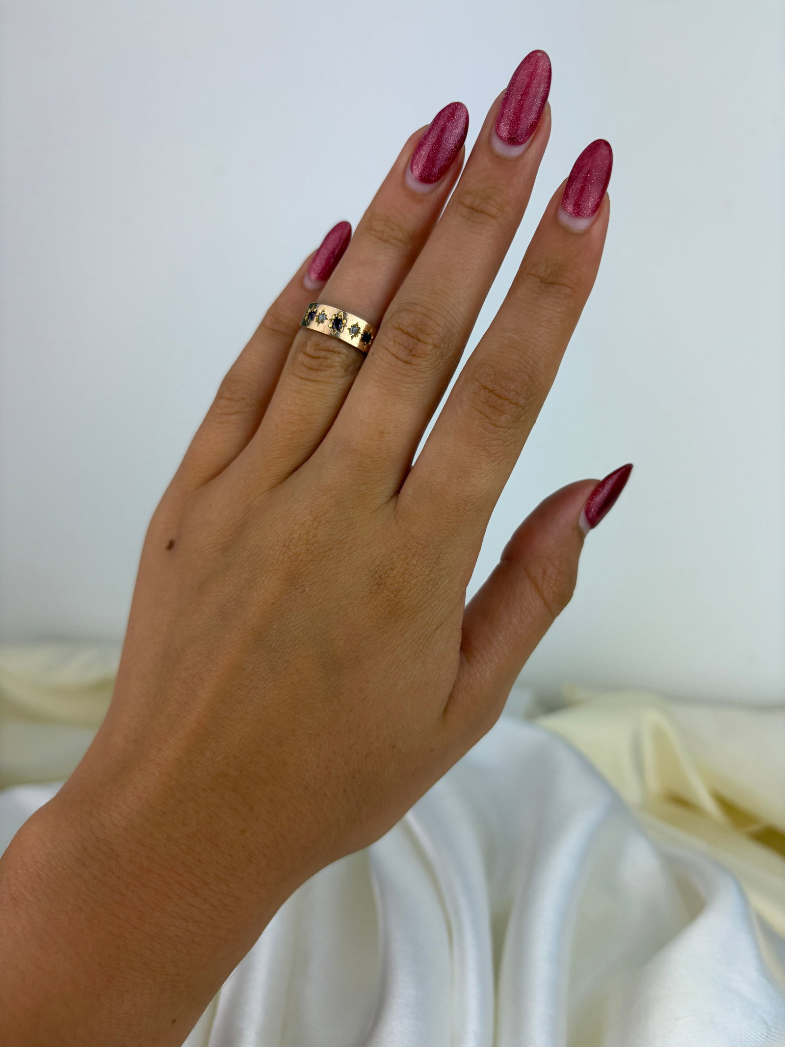 Antique c.1878 15ct Gold Ruby and Diamond 5 Stone Star Ring - 7