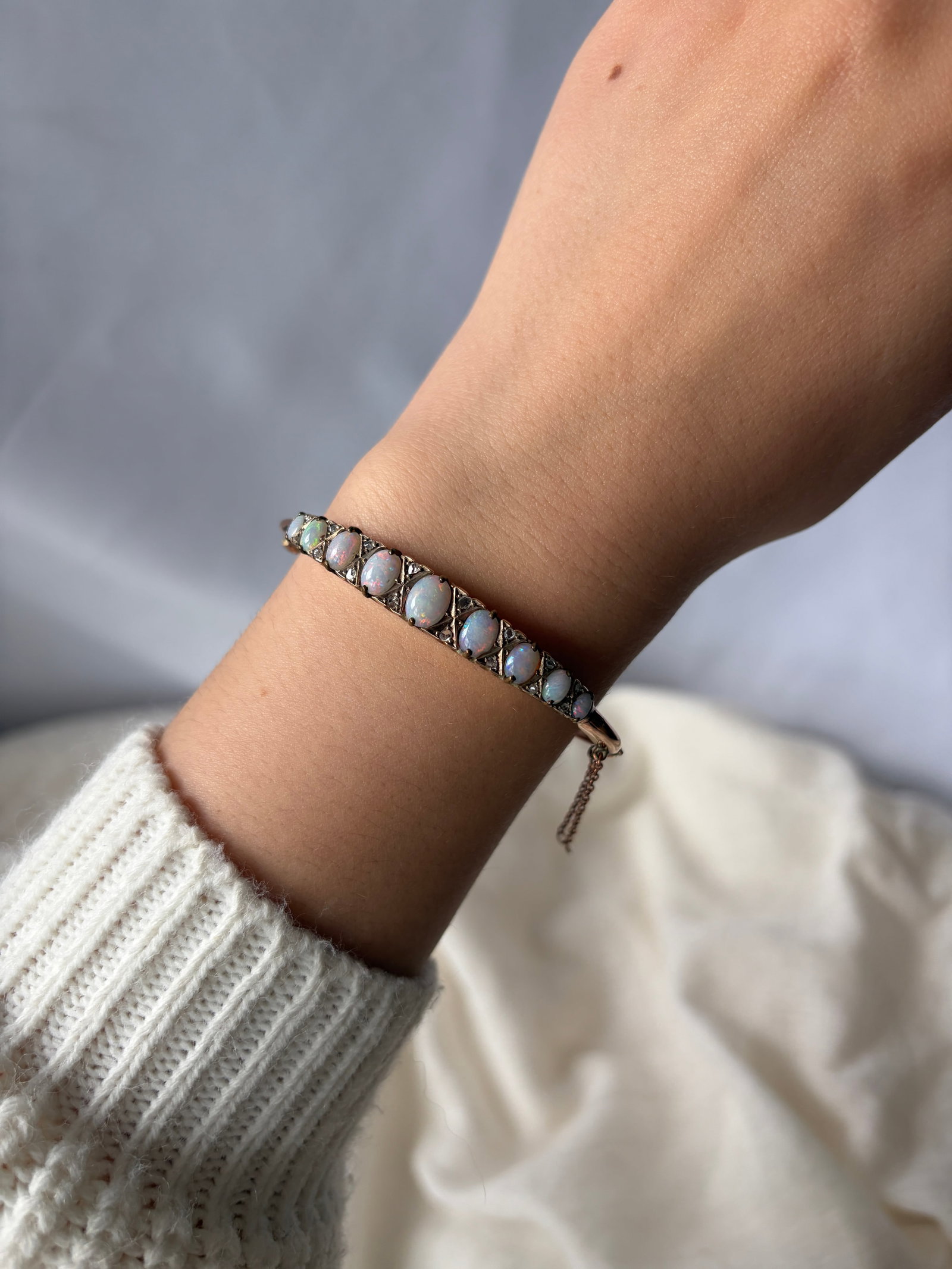 ANTIQUE OPAL AND DIAMOND 9ct GOLD BANGLE BRACELET - 6
