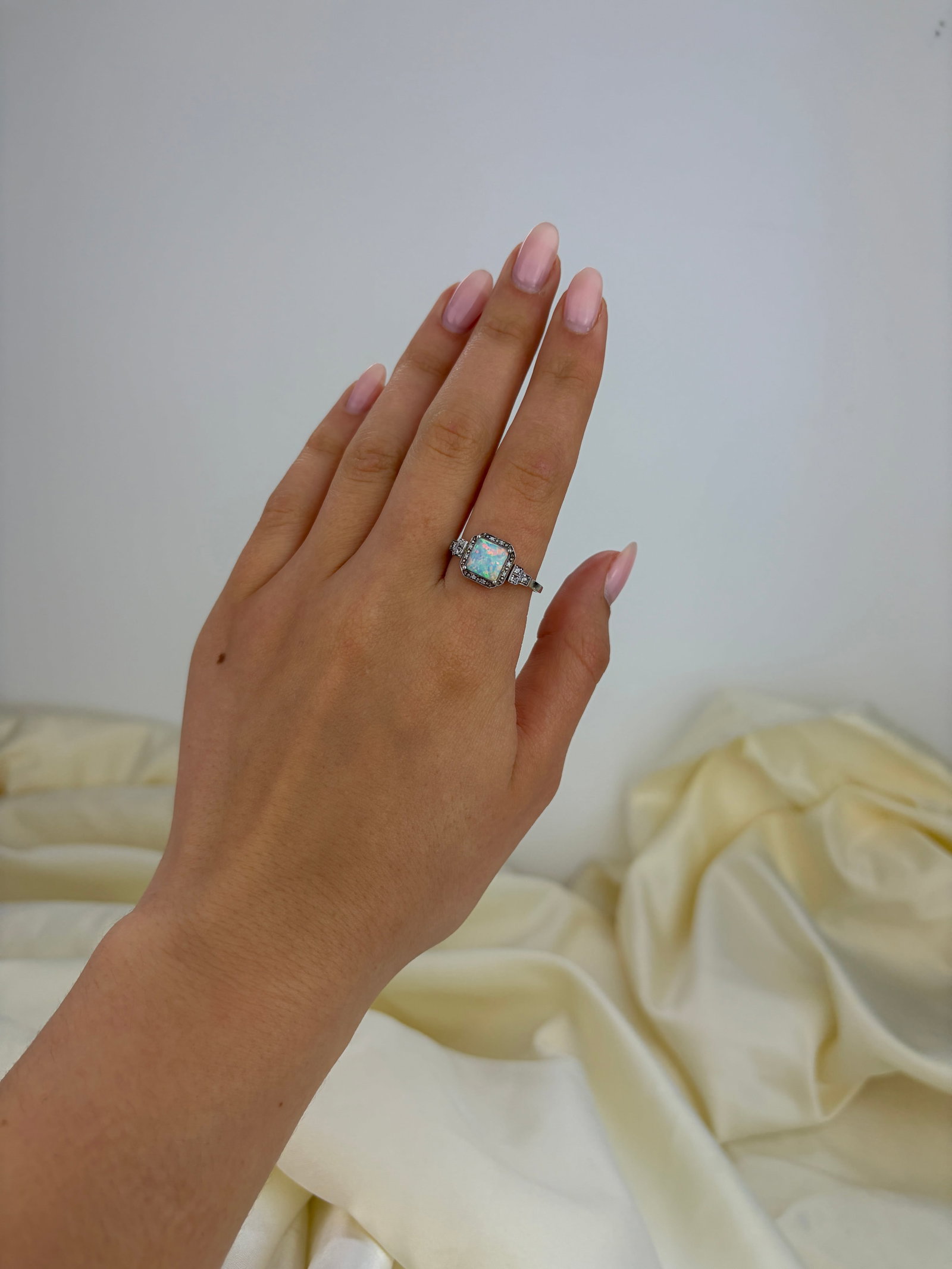 VINTAGE 18CT WHITE GOLD OPAL AND DIAMOND RING - 7