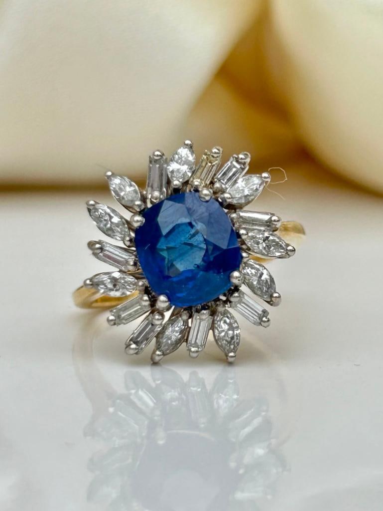 Incredible Natural 3.15ct Sapphire with Diamond Surround in 18ct Yellow Gold - 2