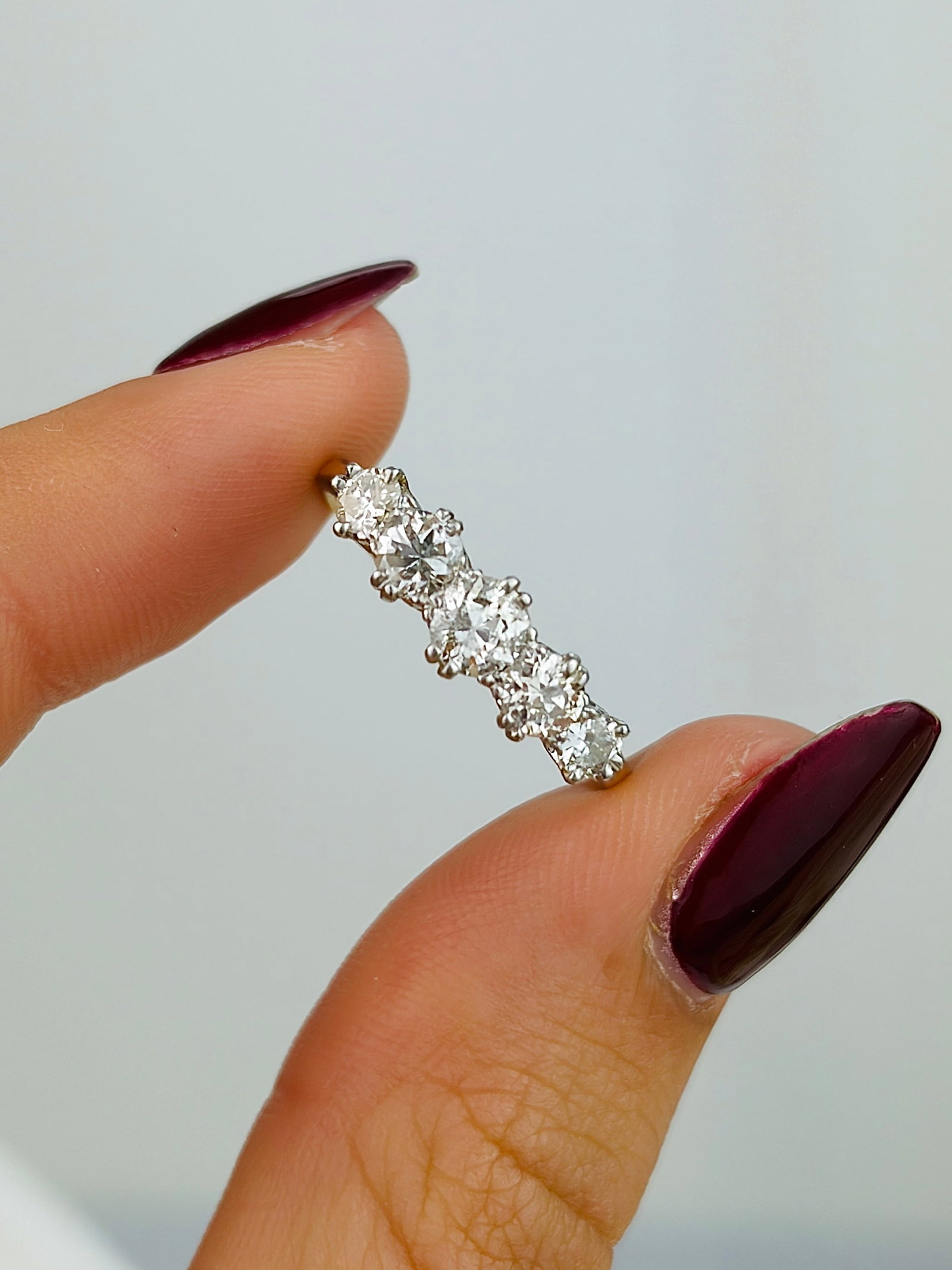 Antique 18ct Gold and Platinum 1.05ct Diamond 5 Stone Ring - 5
