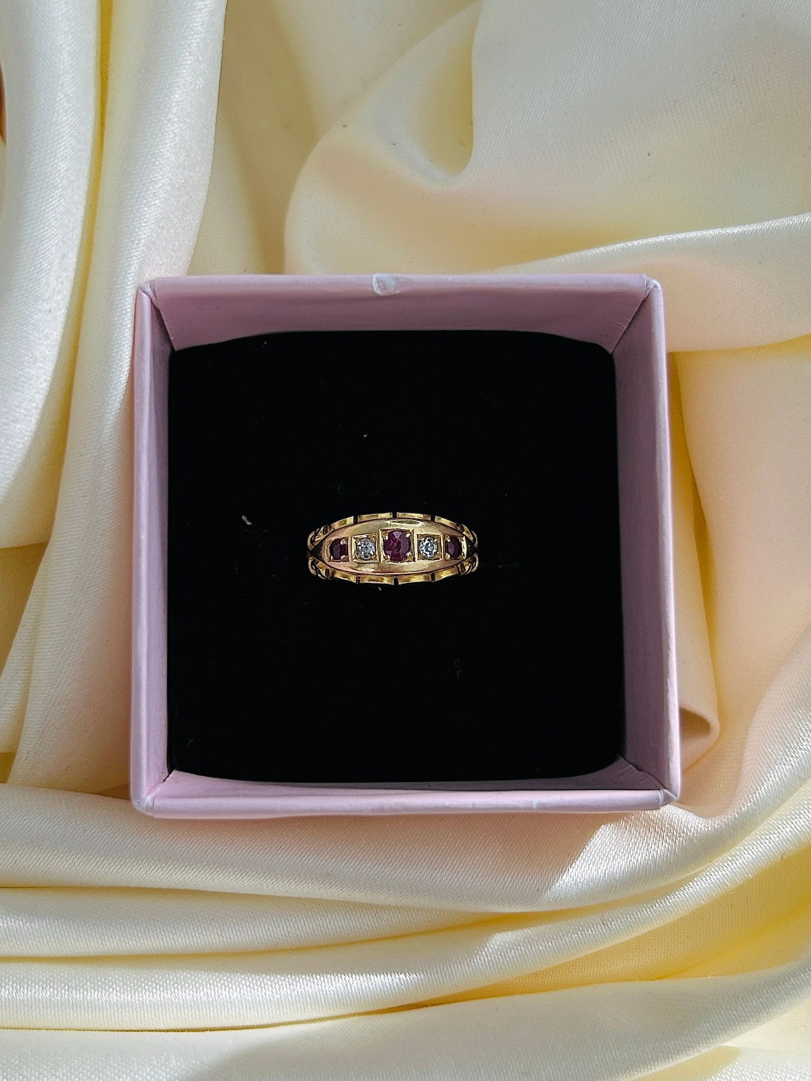 Antique C.1896 Ruby and Diamond Ornate Ring in 18ct Yellow Gold - 7