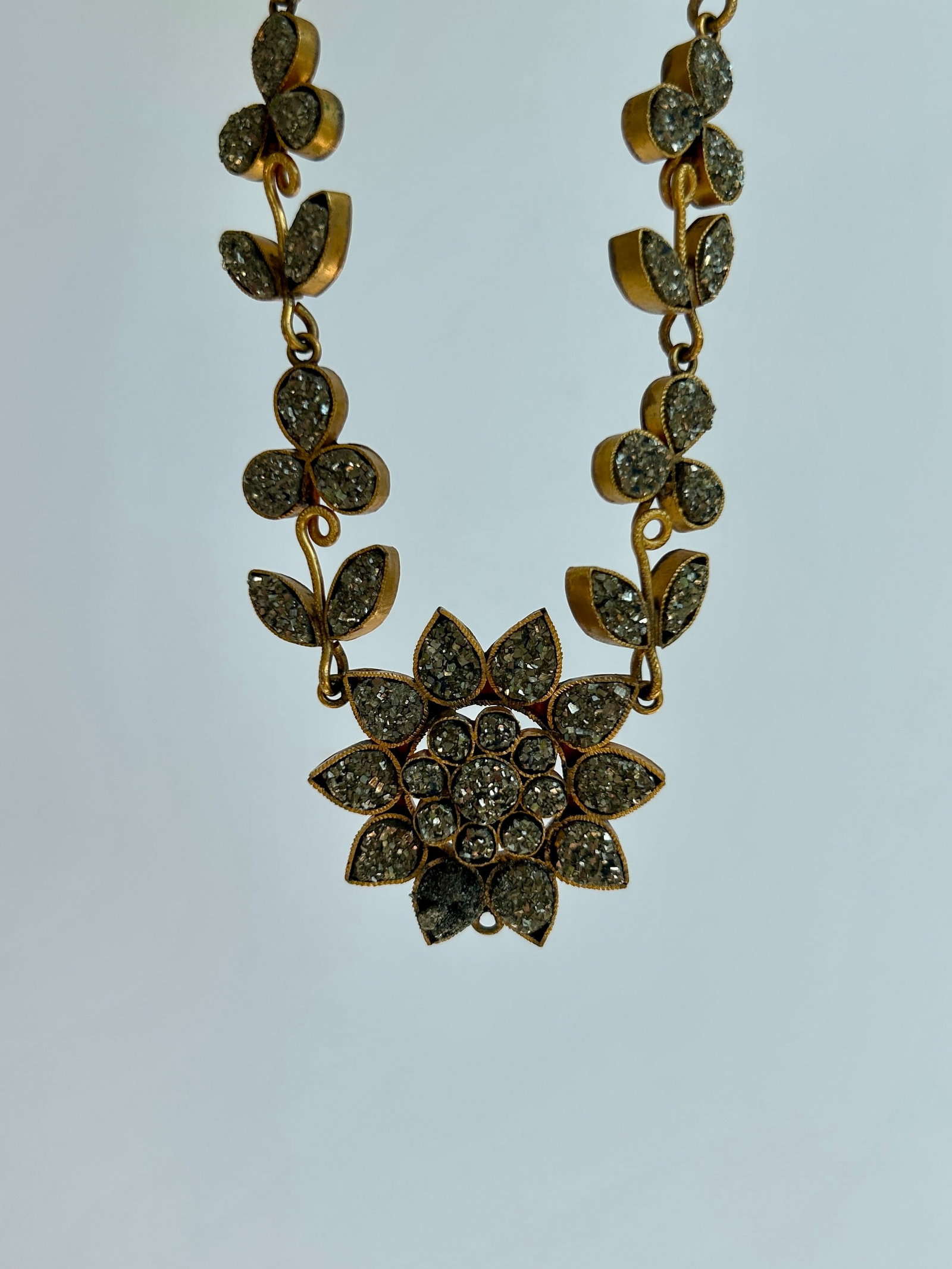 Georgian Boxed Irish Shamrock Iron Pyrite Gilt Necklace - 2