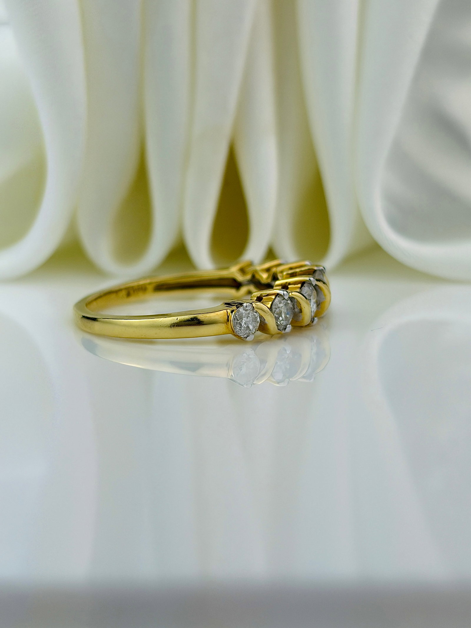 CHUNKY 1.06CT 18CT DIAMOND 7 STONE RING / HALF HOOP - 2