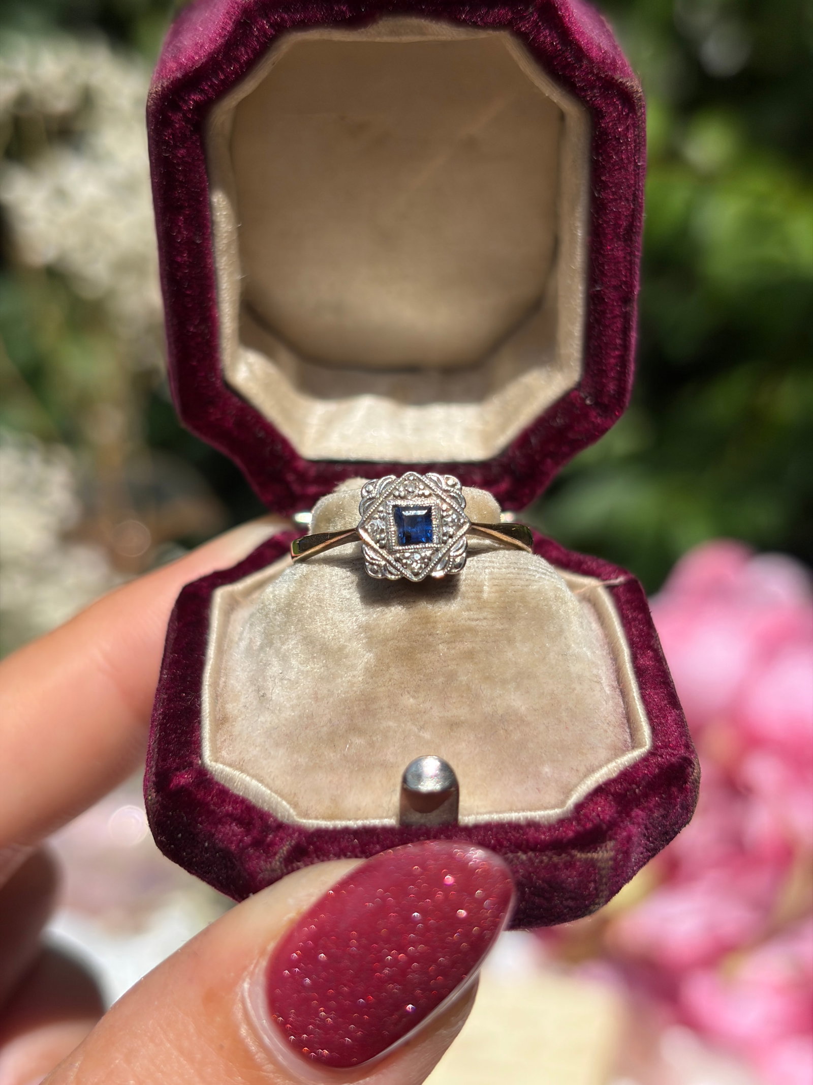 Art Deco 9ct Gold and Platinum Sapphire and Diamond Panel Ring - 2