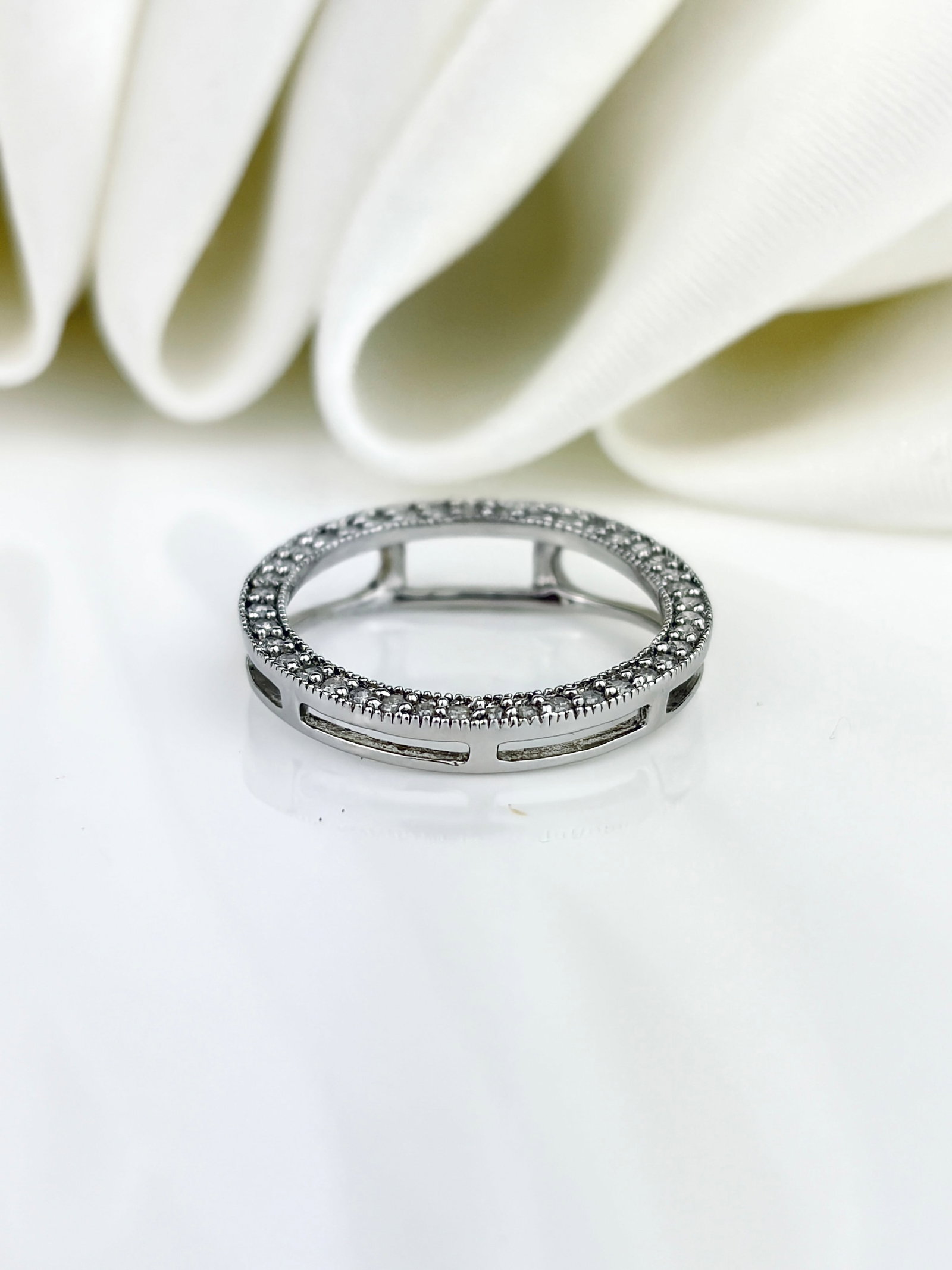9CT WHITE GOLD OPEN WORK, DIAMOND TOPPED FULL ETERNITY RING - 4