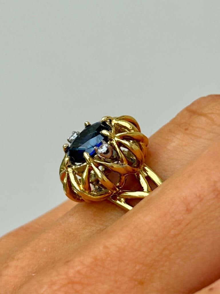 Vintage 18ct Yellow Gold Sapphire and Diamond Ring Band - 2