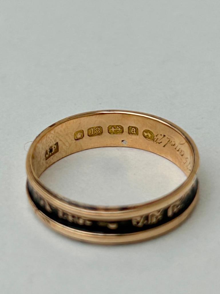 18ct Yellow Gold Black Mourning Band Ring - 6