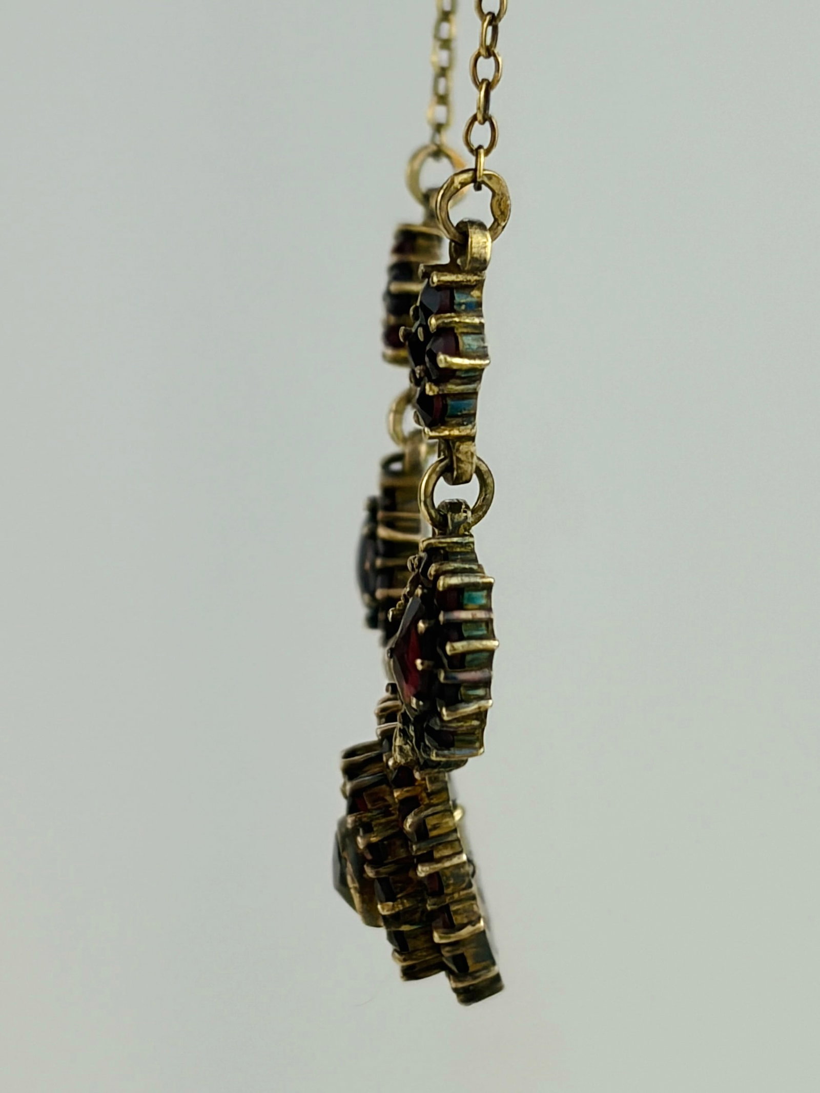 VINTAGE GOLD ON SILVER GARNET CLUSTER NECKLACE - 2