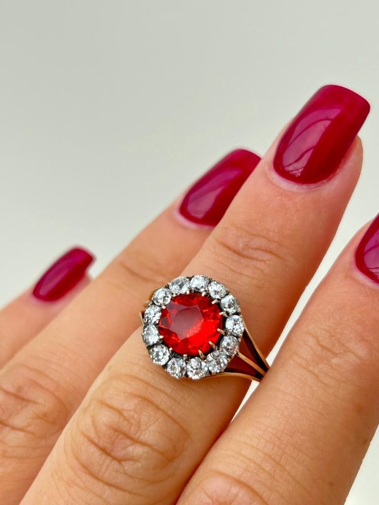 Outstanding 18ct Yellow Gold Fire Opal and Diamond Ring - 3