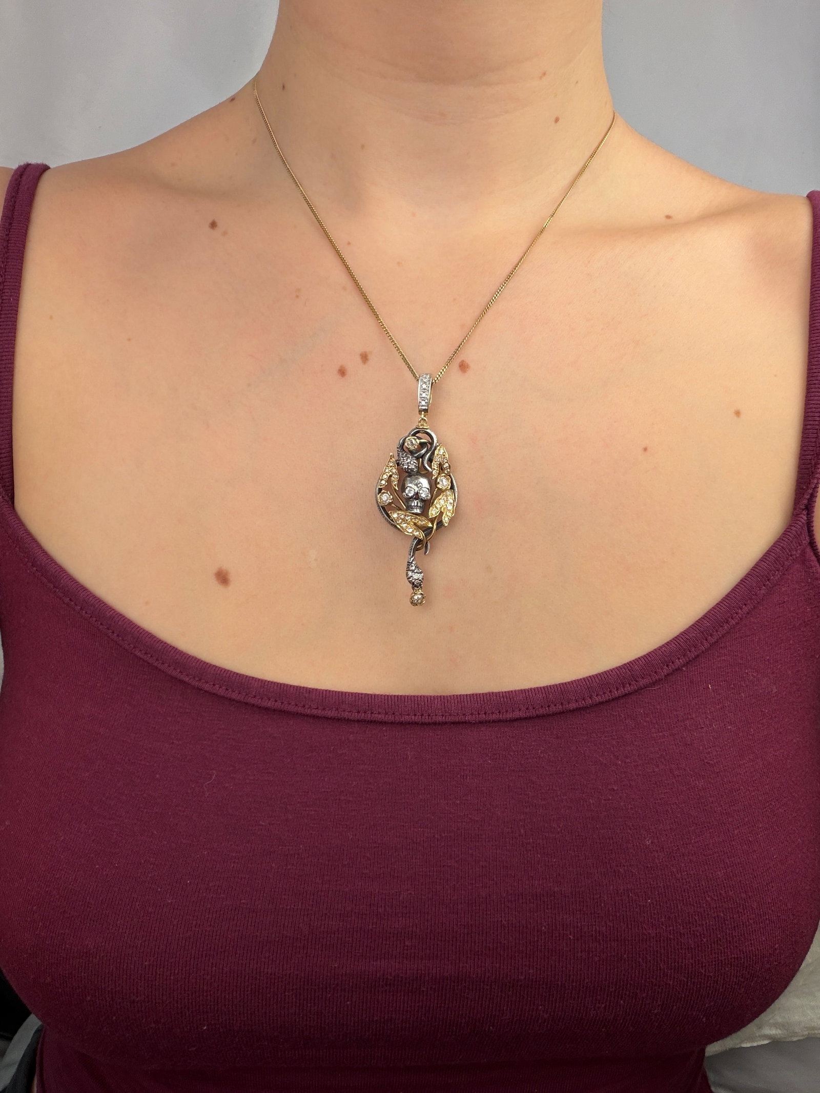 INCREDIBLE 14CT YELLOW GOLD AND SILVER DIAMOND SKULL AND SNAKES PENDANT - 6
