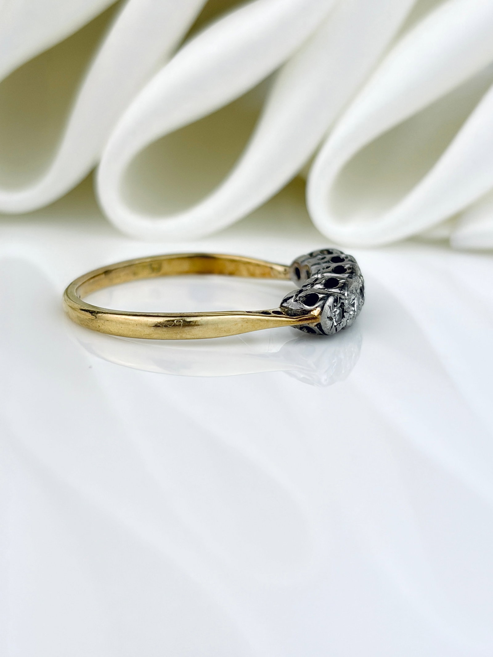 Antique 18ct Yellow Gold Diamond 5 Stone Ring - 2
