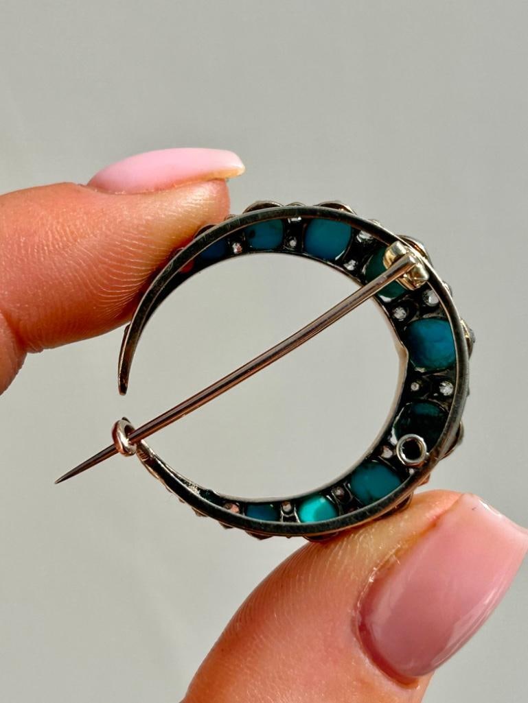 Antique Turquoise and Rose Cut Diamond Yellow Gold and Silver Crescent Brooch - 2