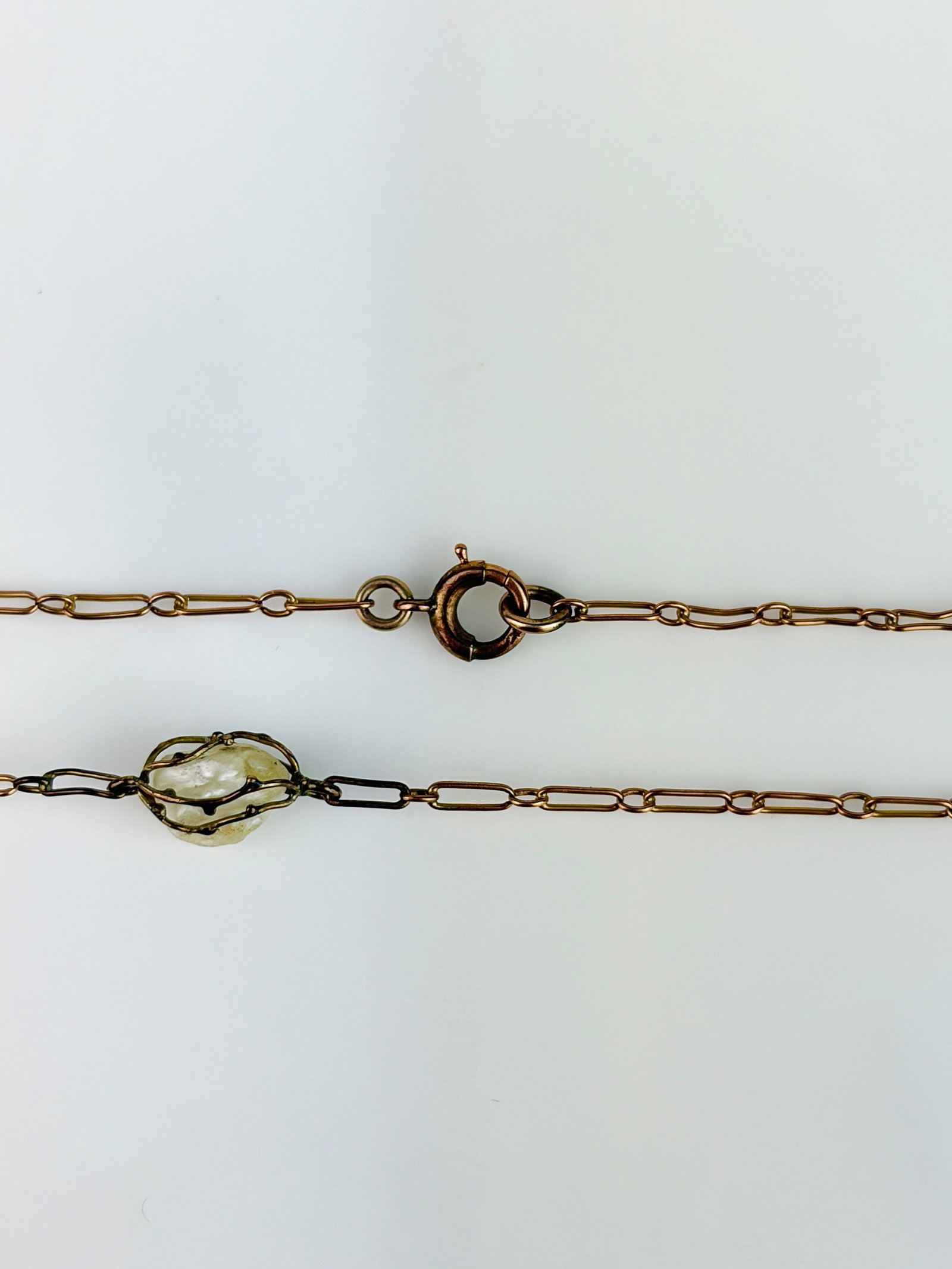 9ct Gold Cased Baroque Pearl Spaced Necklace - 3
