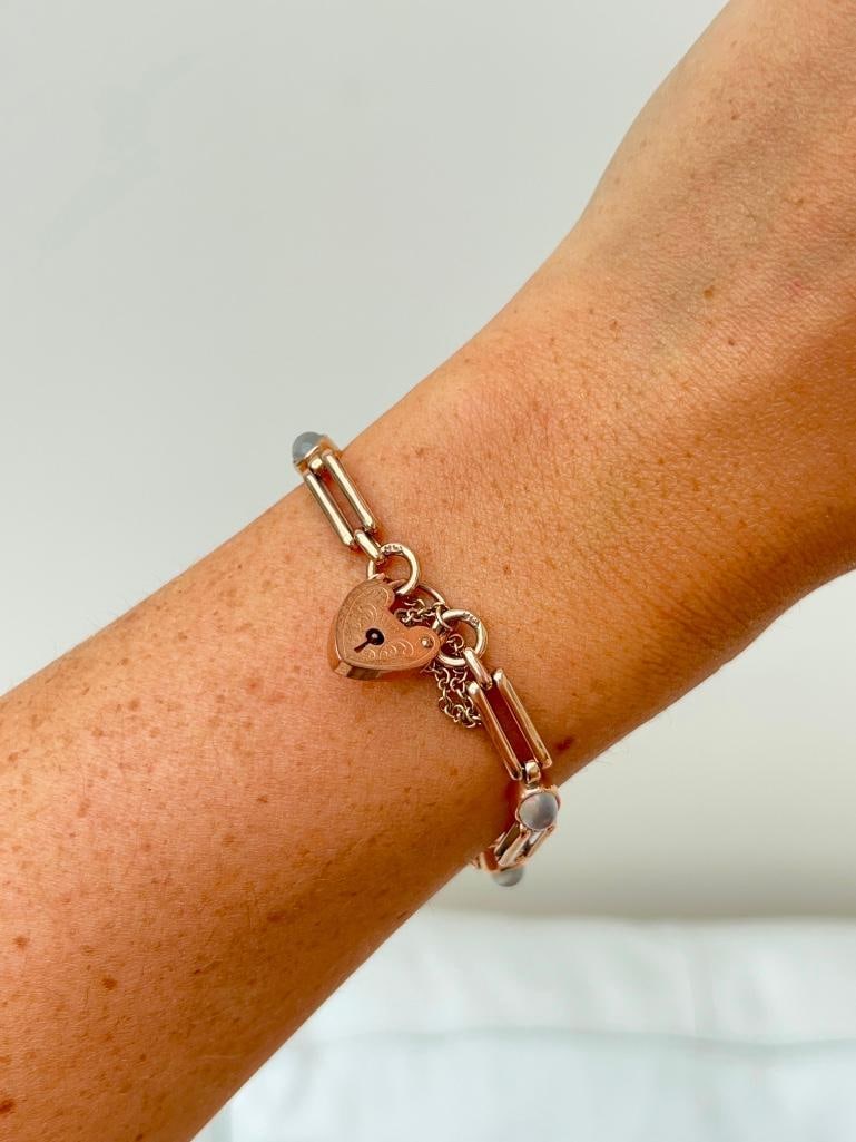 Chunky 9ct gold moonstone gate bracelet with heart padlock - 2