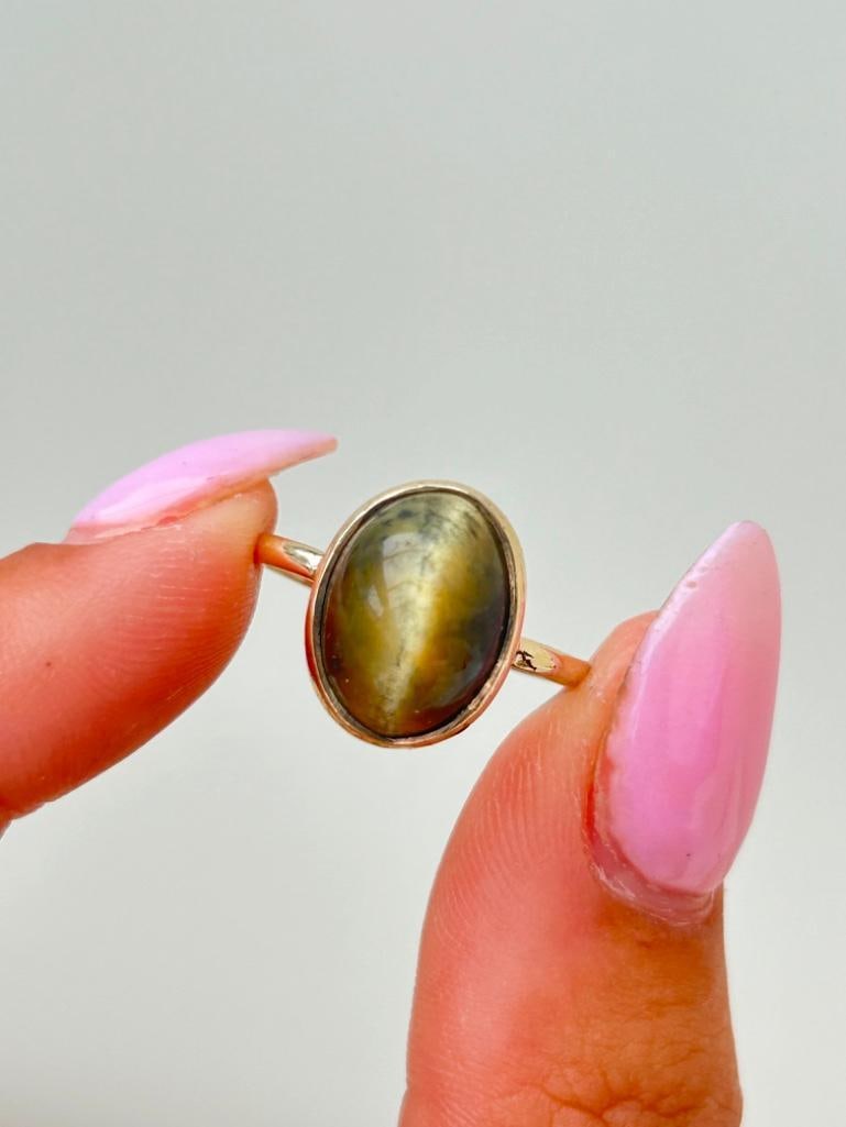9ct Gold Cabochon Tiger Eye Ring - 2