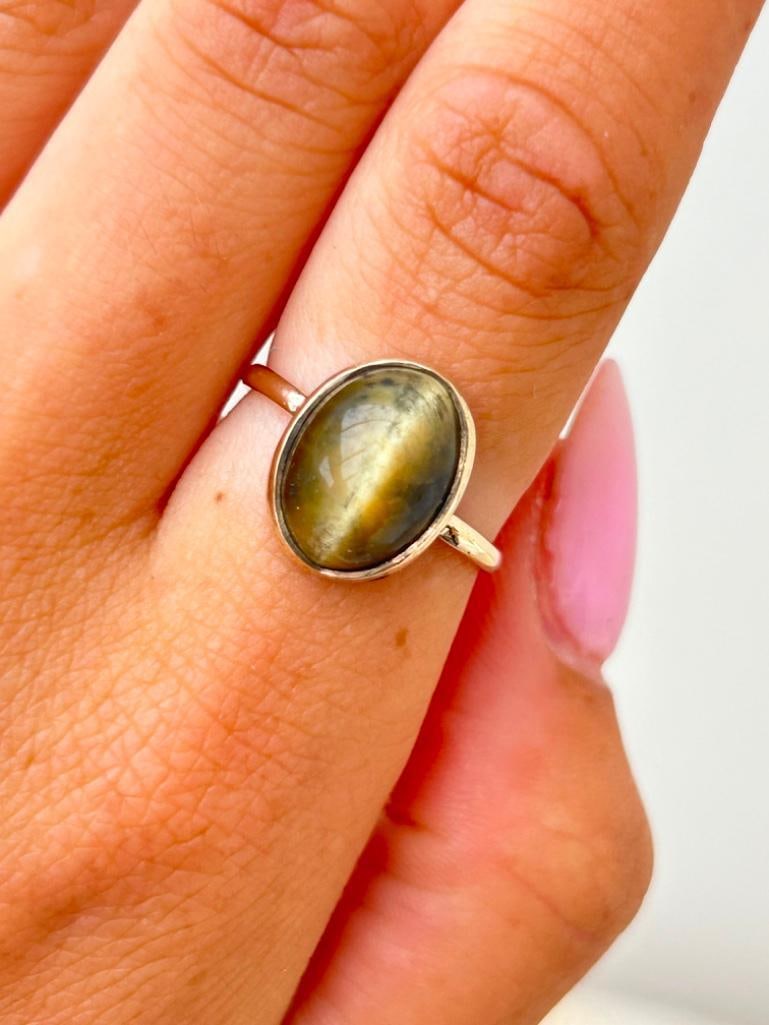 9ct Gold Cabochon Tiger Eye Ring - 3