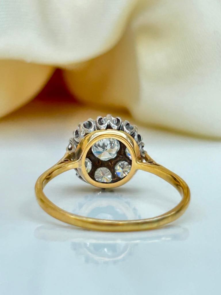 Chunky Antique 18ct Yellow Gold Diamond Cluster Ring - 8