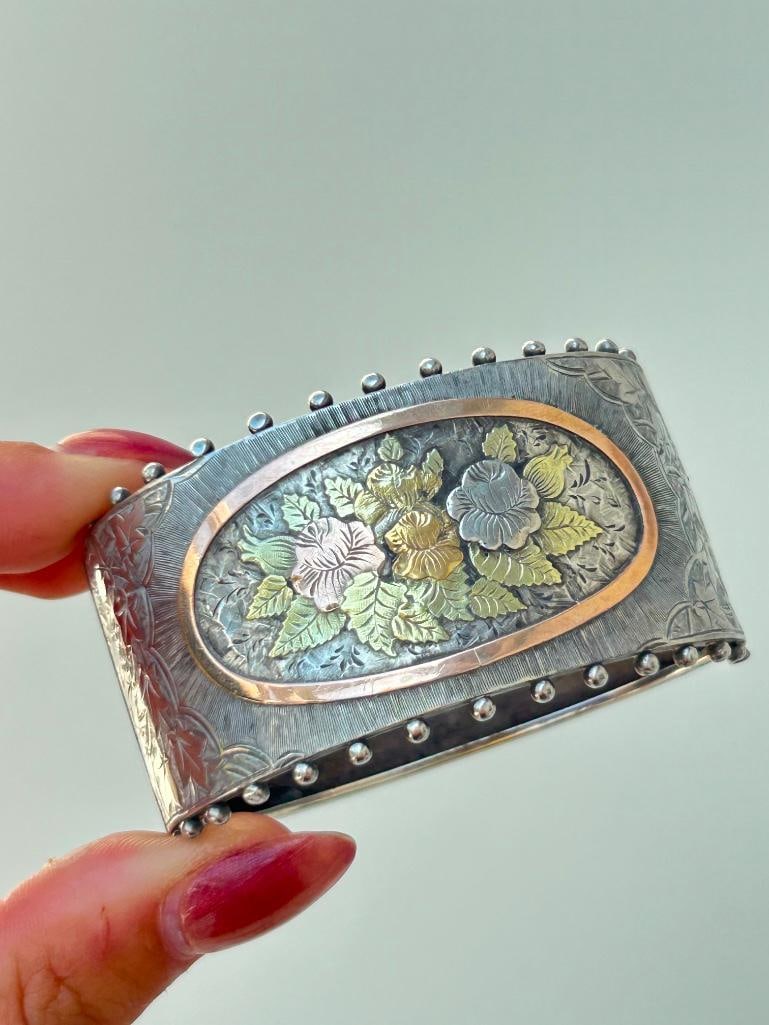 Antique wide silver bangle with gold overlay in fitted antique box - 6
