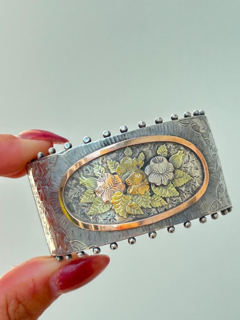 Antique wide silver bangle with gold overlay in fitted antique box - 7