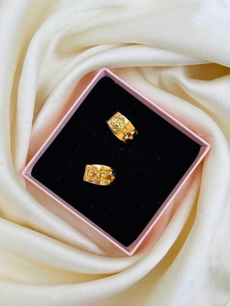 Incredible Vintage Onyx, mother of pearl and diamond 18ct Gold Earrings - 7