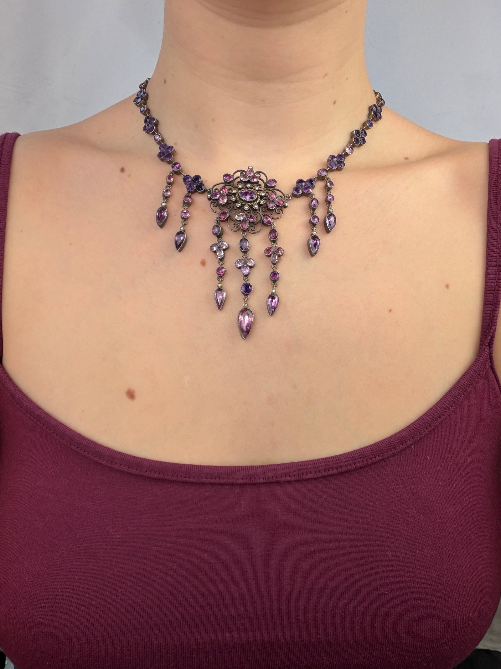 INCREDIBLE ANTIQUE PINK AND PURPLE PASTE NECKLACE IN SILVER - 6